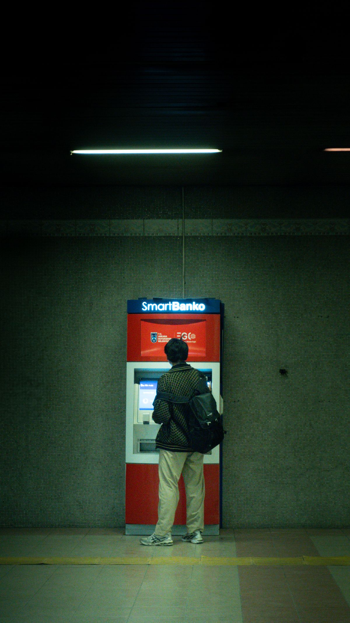 Indian Atm Photos, Download The BEST Free Indian Atm Stock Photos & HD ...