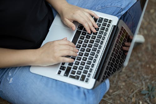 Silver Macbook