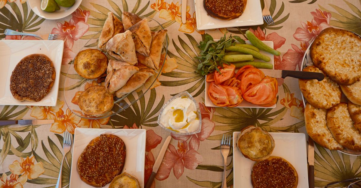 food story: Lebanon - Mezze, Long Lunches, and the Art of Slow Eating