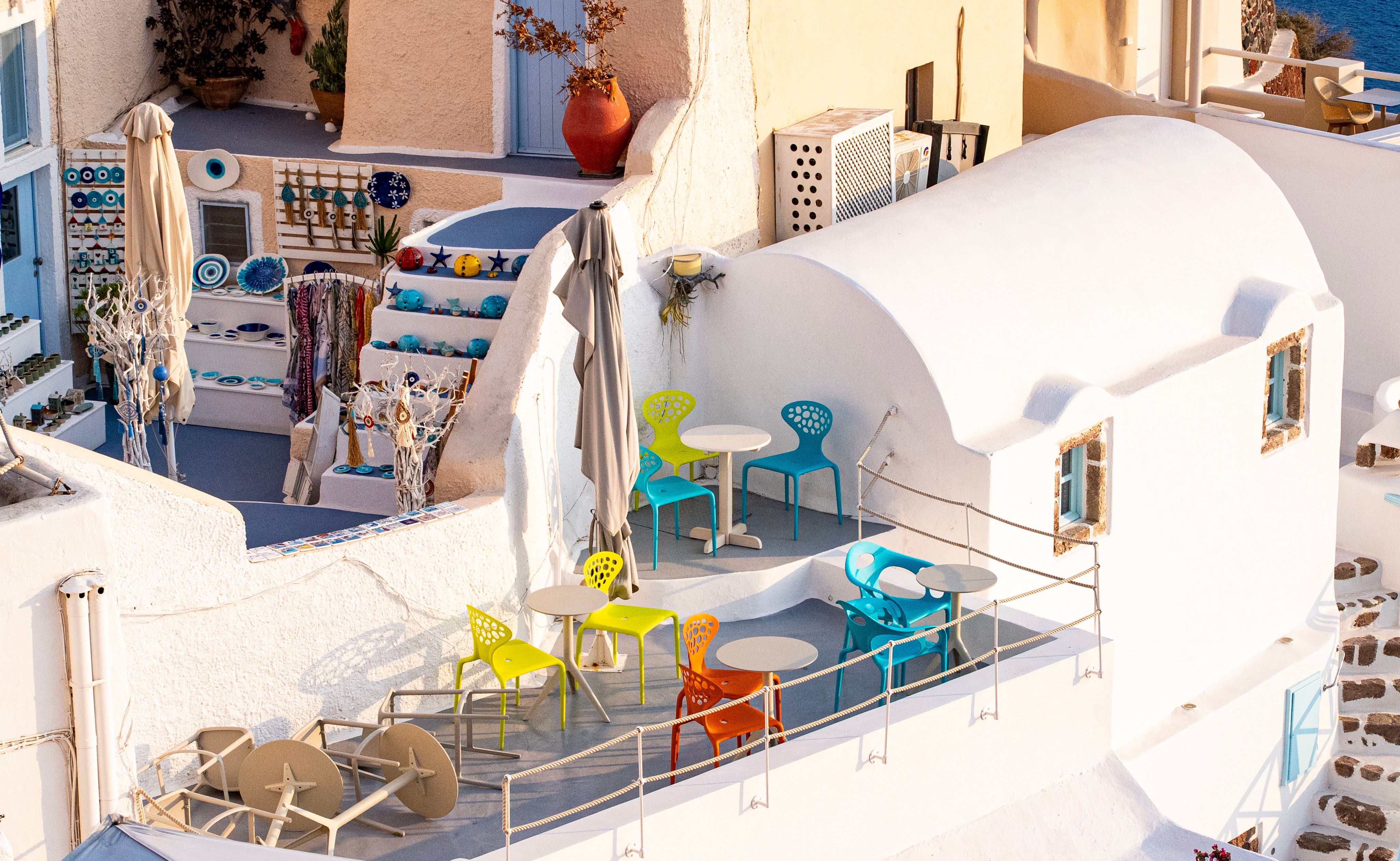11 Summer Decor Trends Pros Say Will Be Huge in