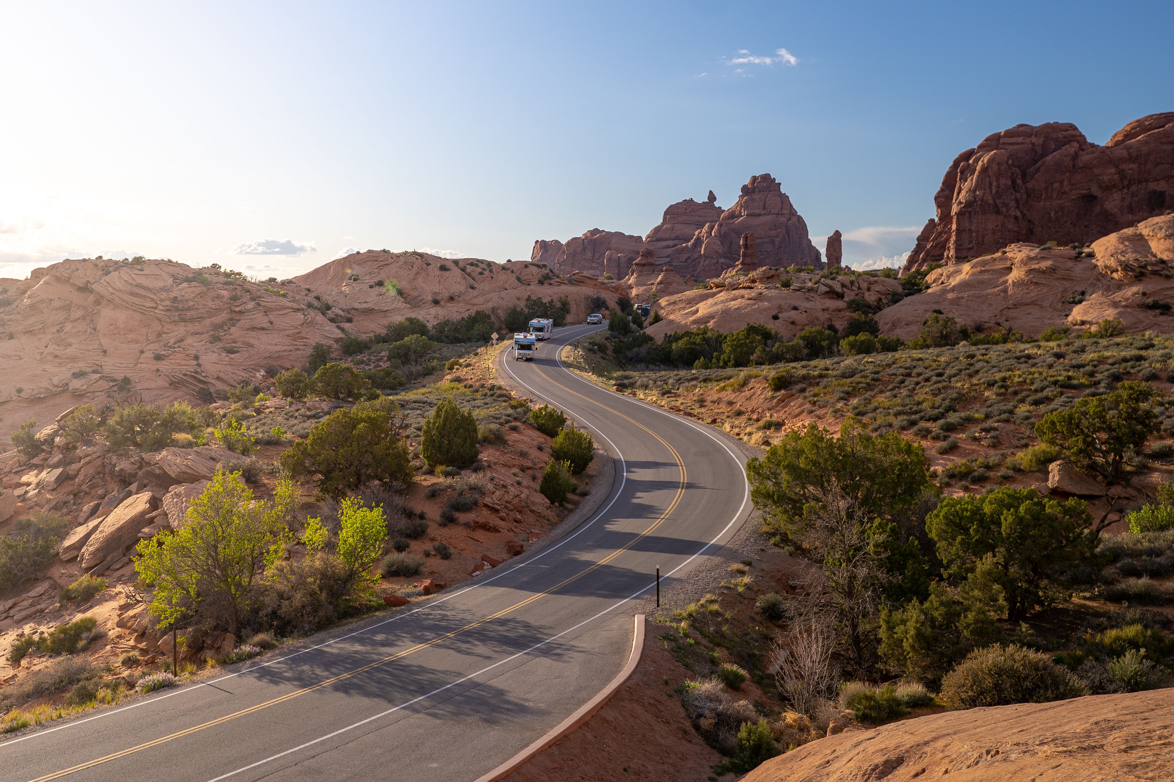 Carretera Panorámica A Través Del Desierto De Rocas Rojas De Utah ...