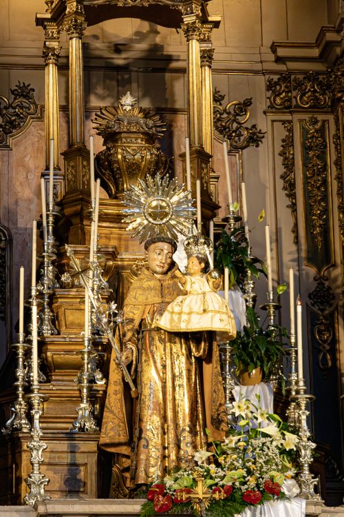 Free Traditional religious altar with ornate statues and decorations in Lisboa, Portugal. Stock Photo