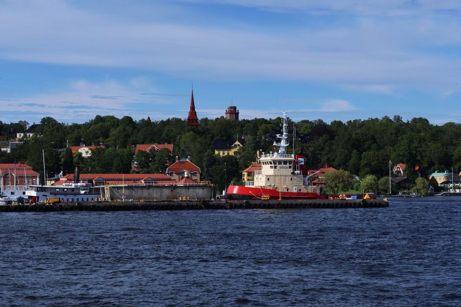 Sweden Detains Captain of Russian Shadow Fleet Ship Caught With Forged Documents