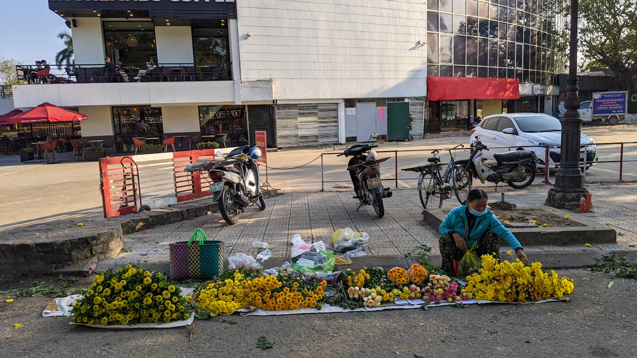 Cầu vồng, tiếng đánh rắm và cảm xúc có thật