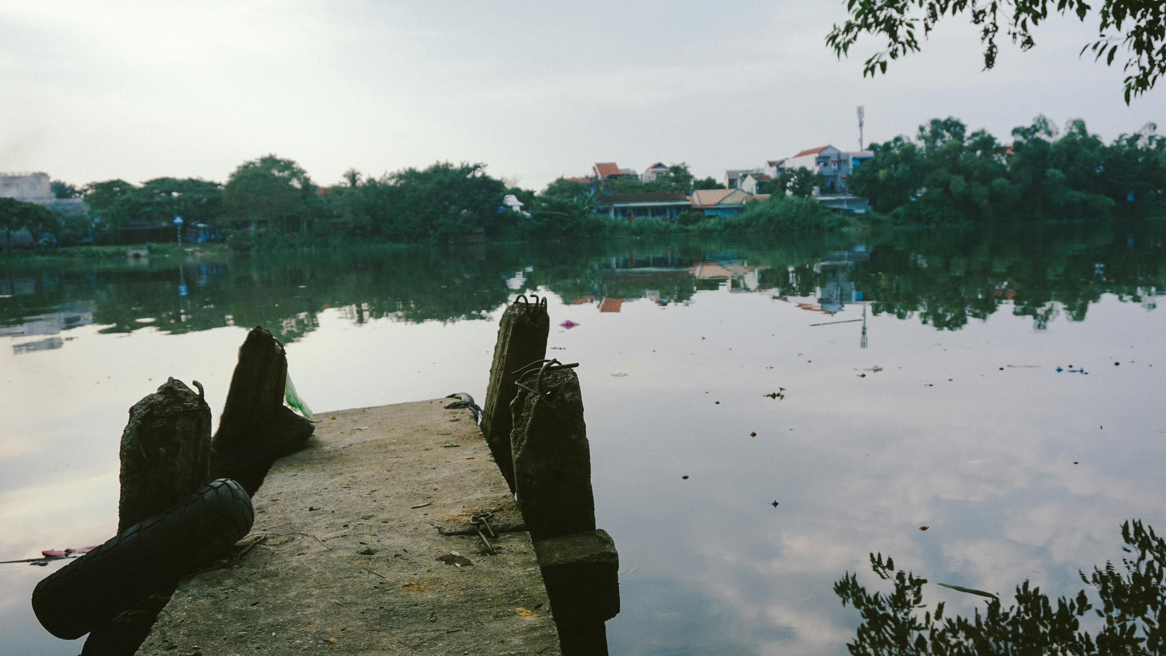 Giải mã các nghịch lý