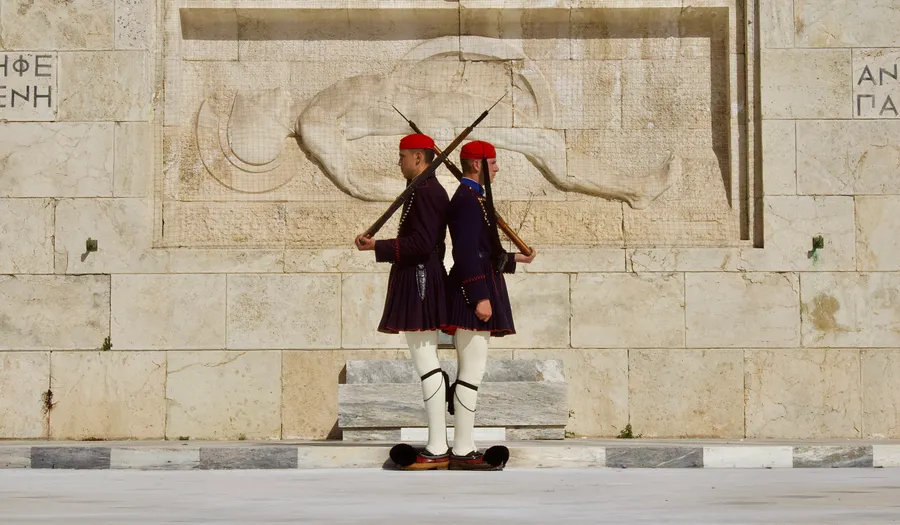 Place Syntagma et relève de la garde