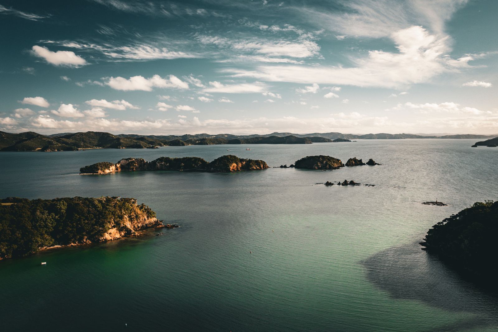Bay of Islands in Three Days: Russell, Hole in the Rock, Waitangi (2026)