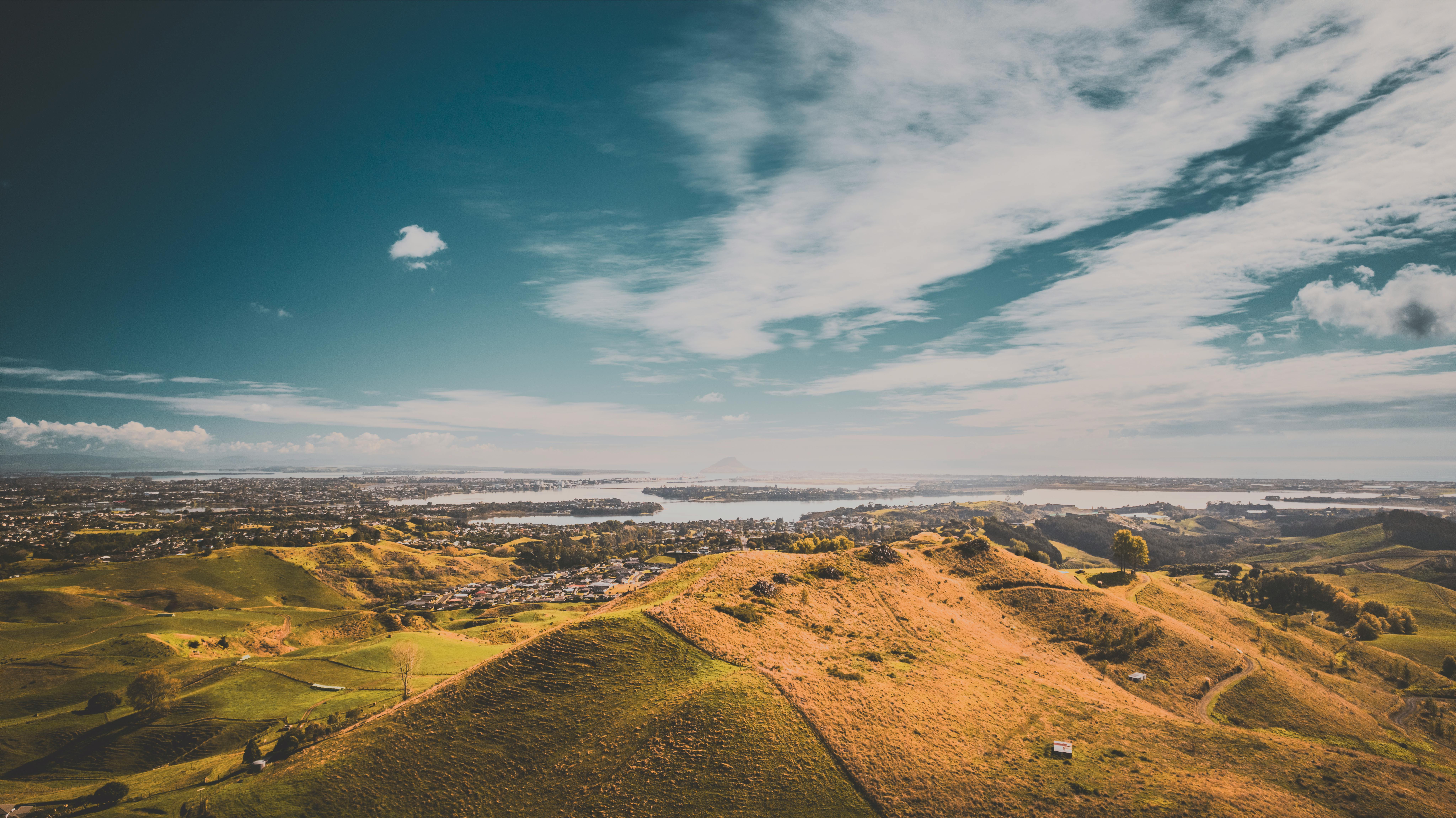 general travel new zealand — Photo by Ollie Craig on Pexels