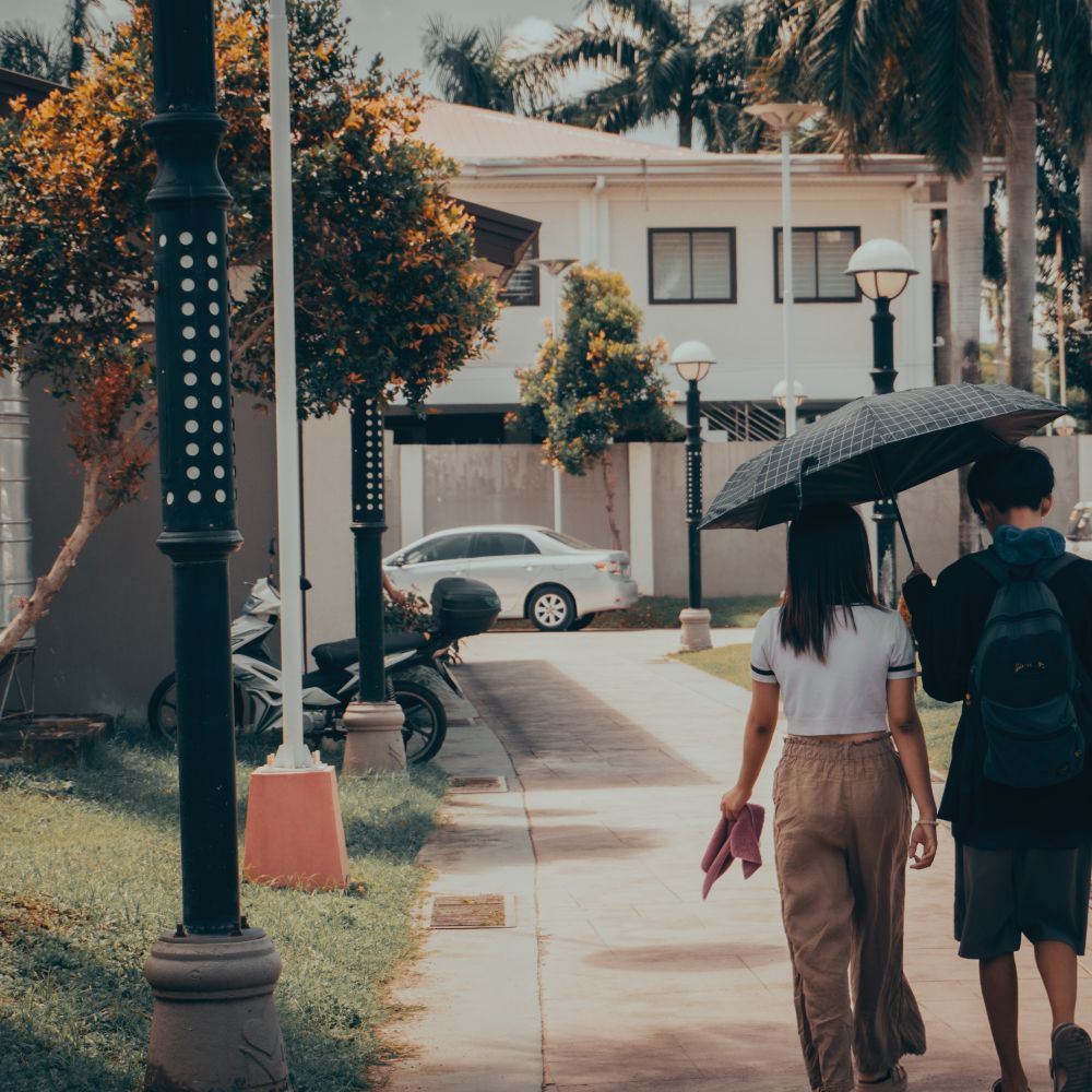 Crofty — student move with boxes and a van
