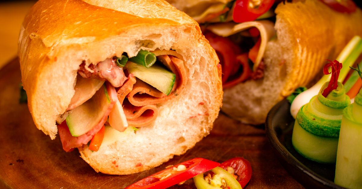 Banh mi, Vietnam