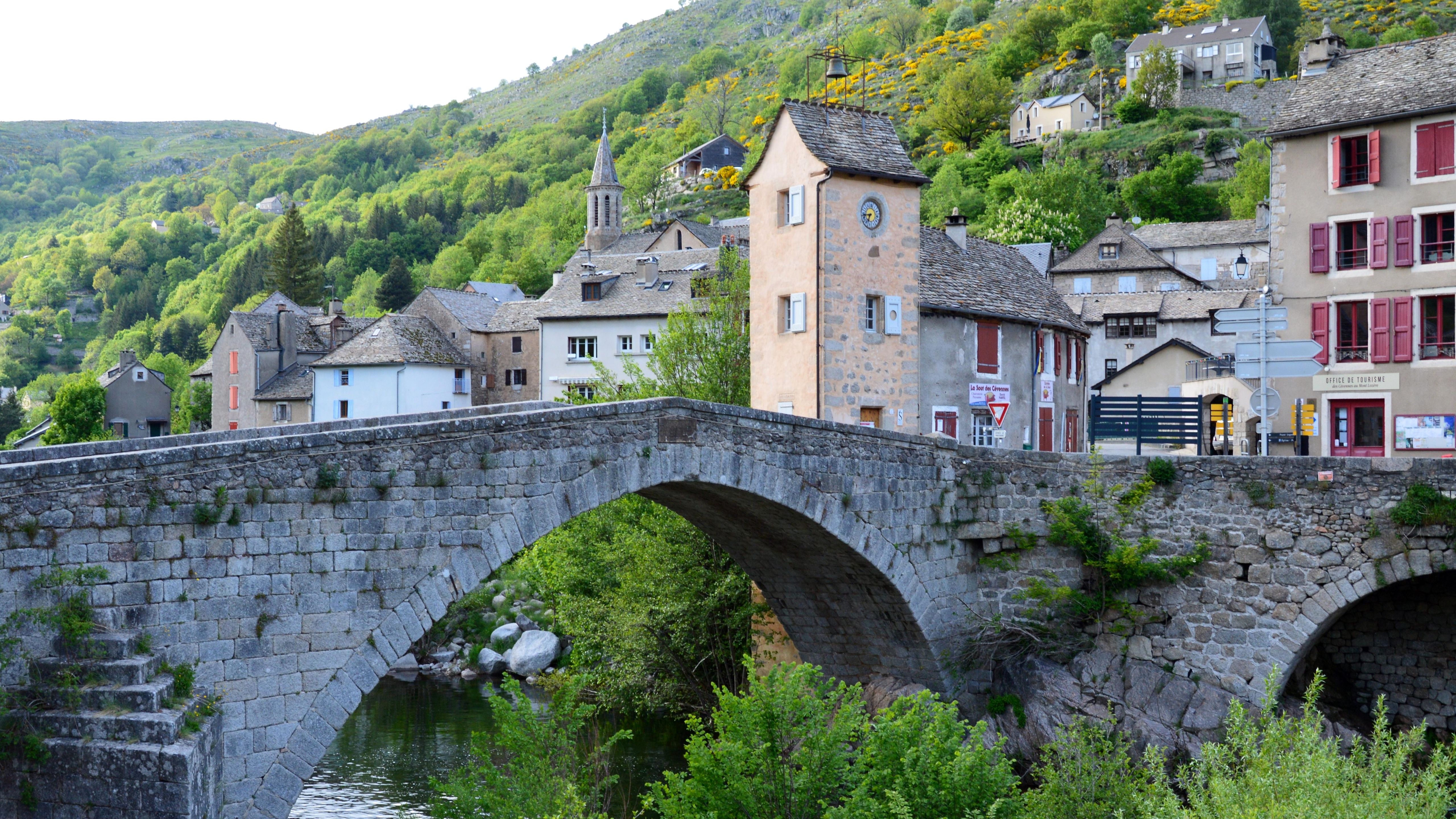 Villages méconnus à visiter en Languedoc-Roussillon 