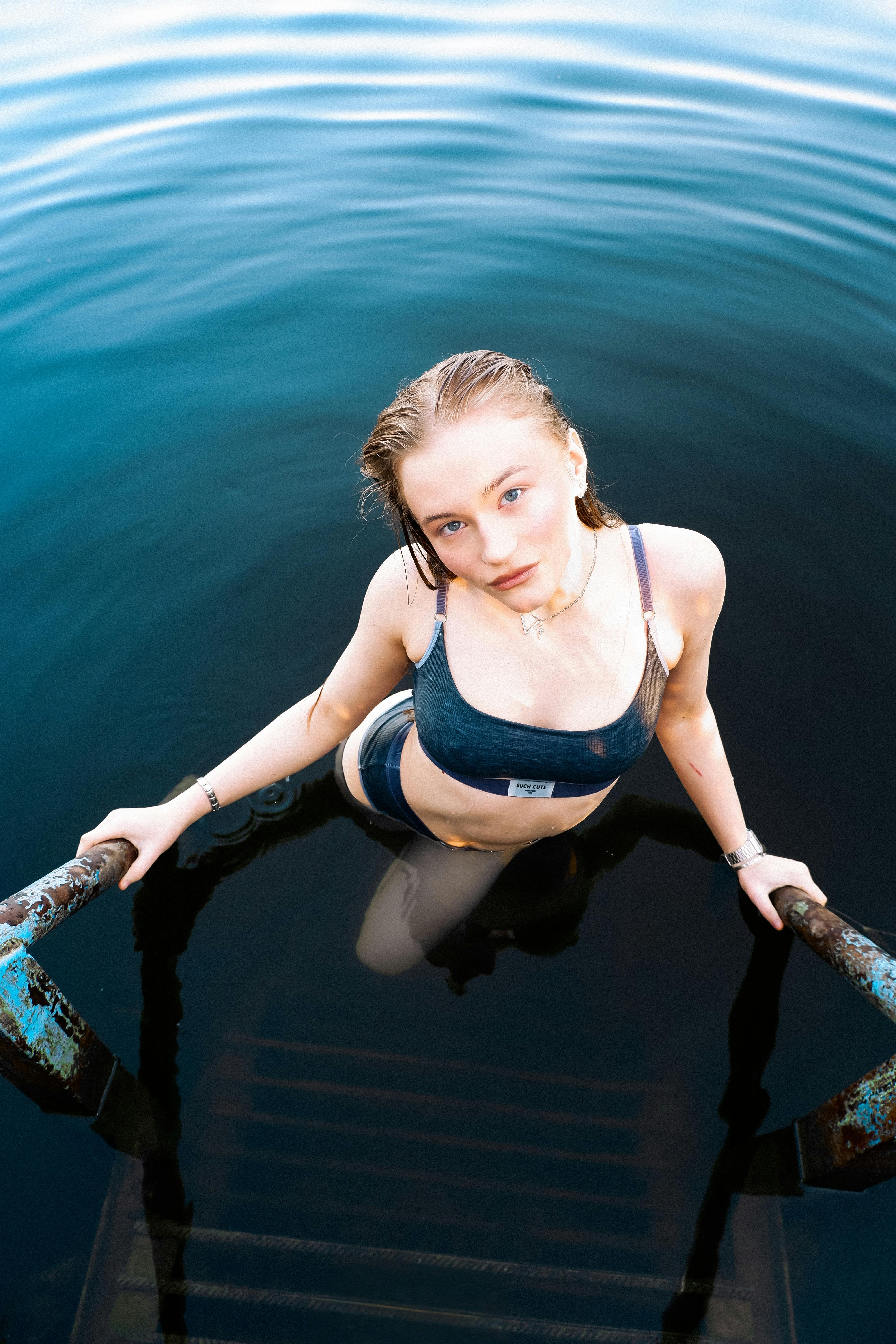 2025韓國Olive Young必買清單｜15款韓妞激推生活小物 口腔噴霧與生髮滾珠熱銷斷貨中