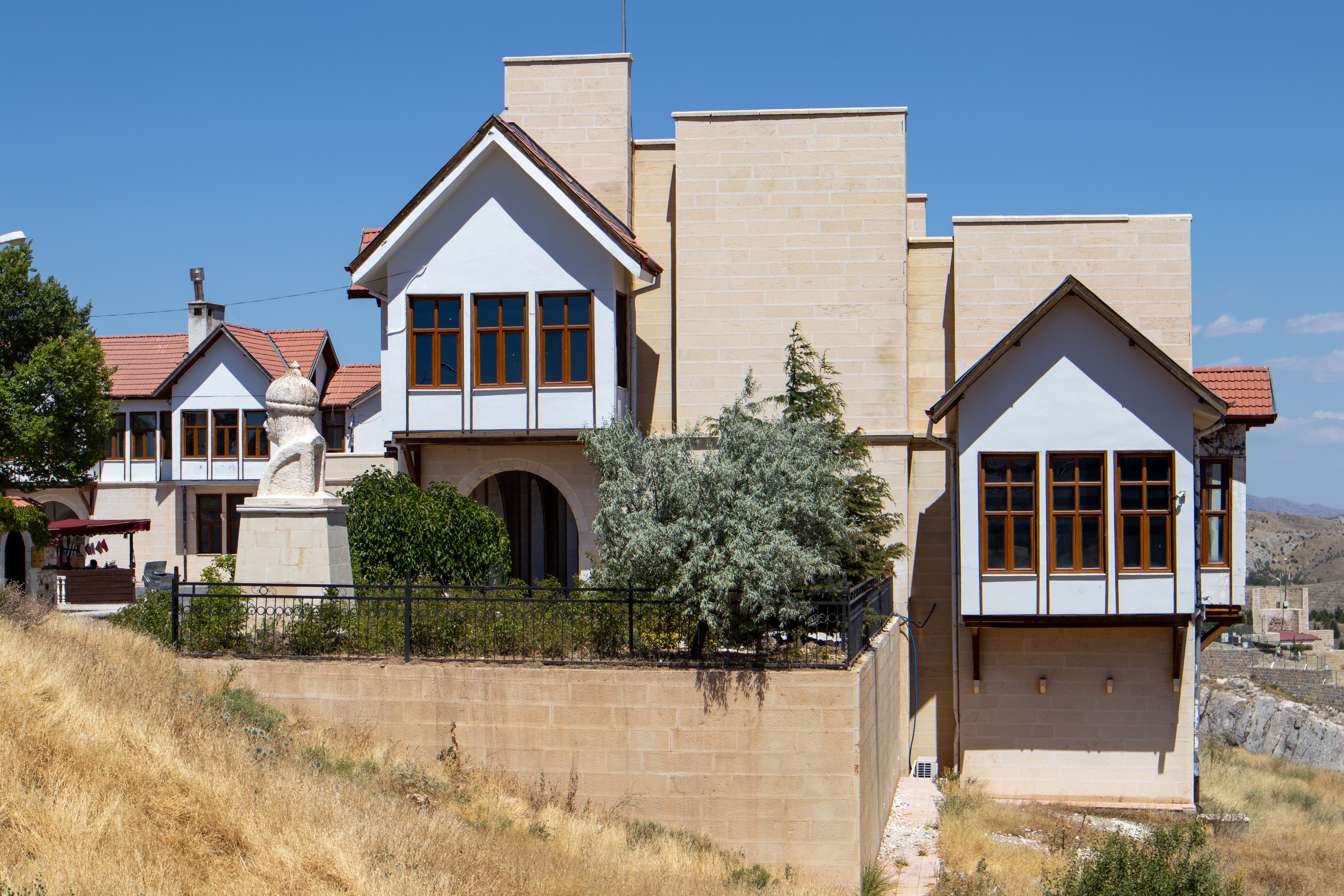 Traditional Turkish Architecture in Elazığ · Free Stock Photo