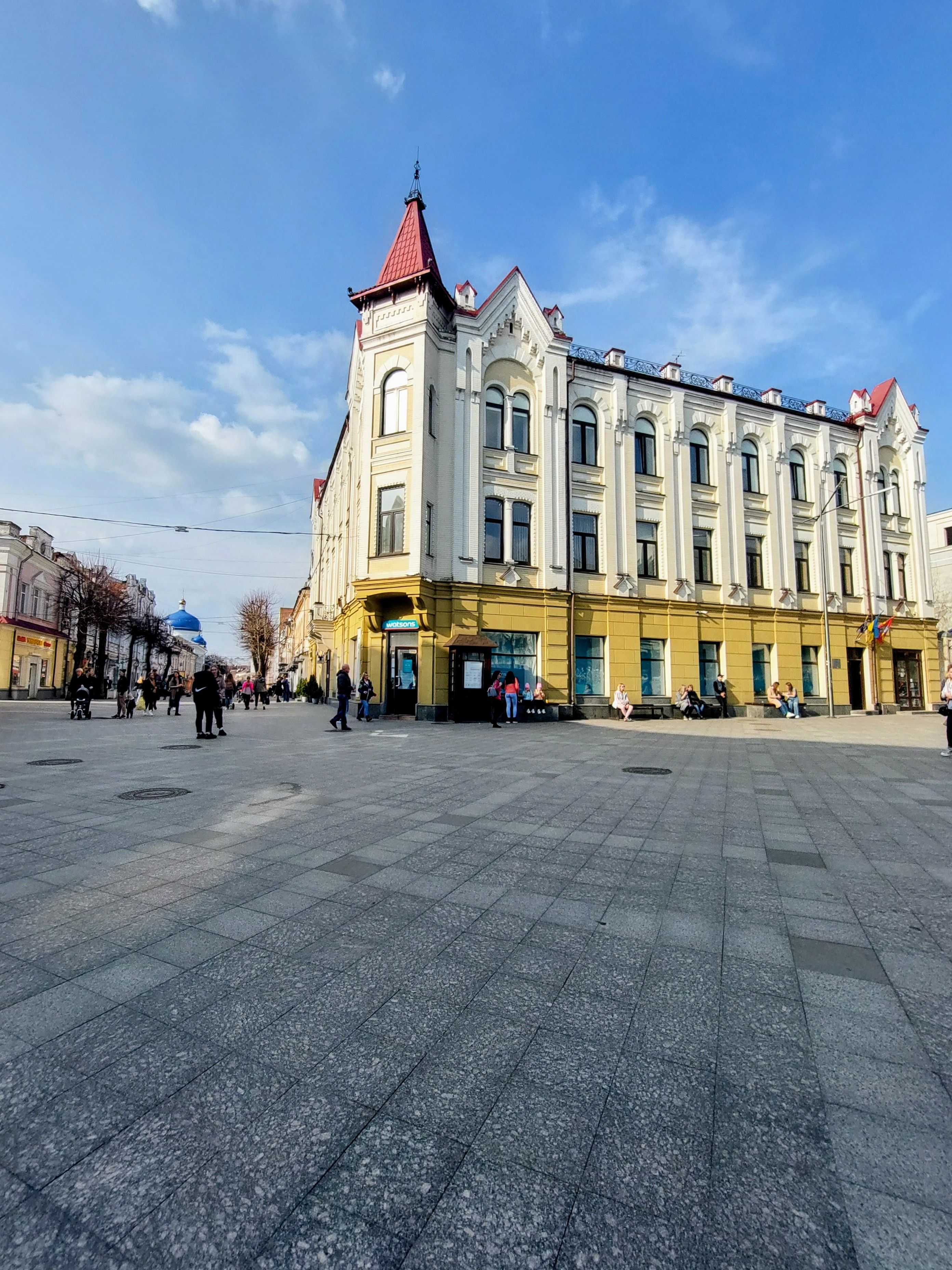Historic European Building on City Square · Free Stock Photo