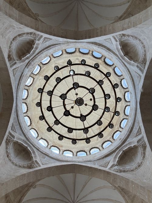 Free Looking up at a stunning architectural dome design with detailed patterns. Stock Photo