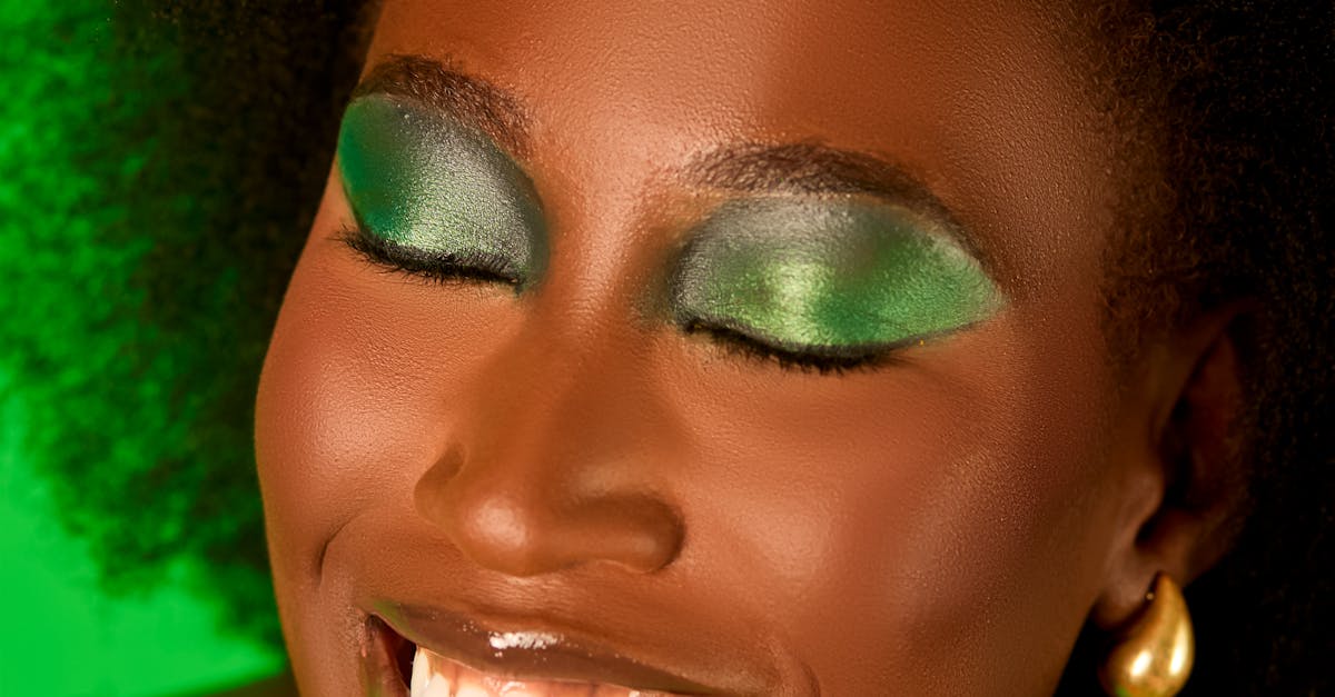 2025韓國Olive Young必買清單|15款韓妞激推生活小物 口腔噴霧與生髮滾珠熱銷斷貨中