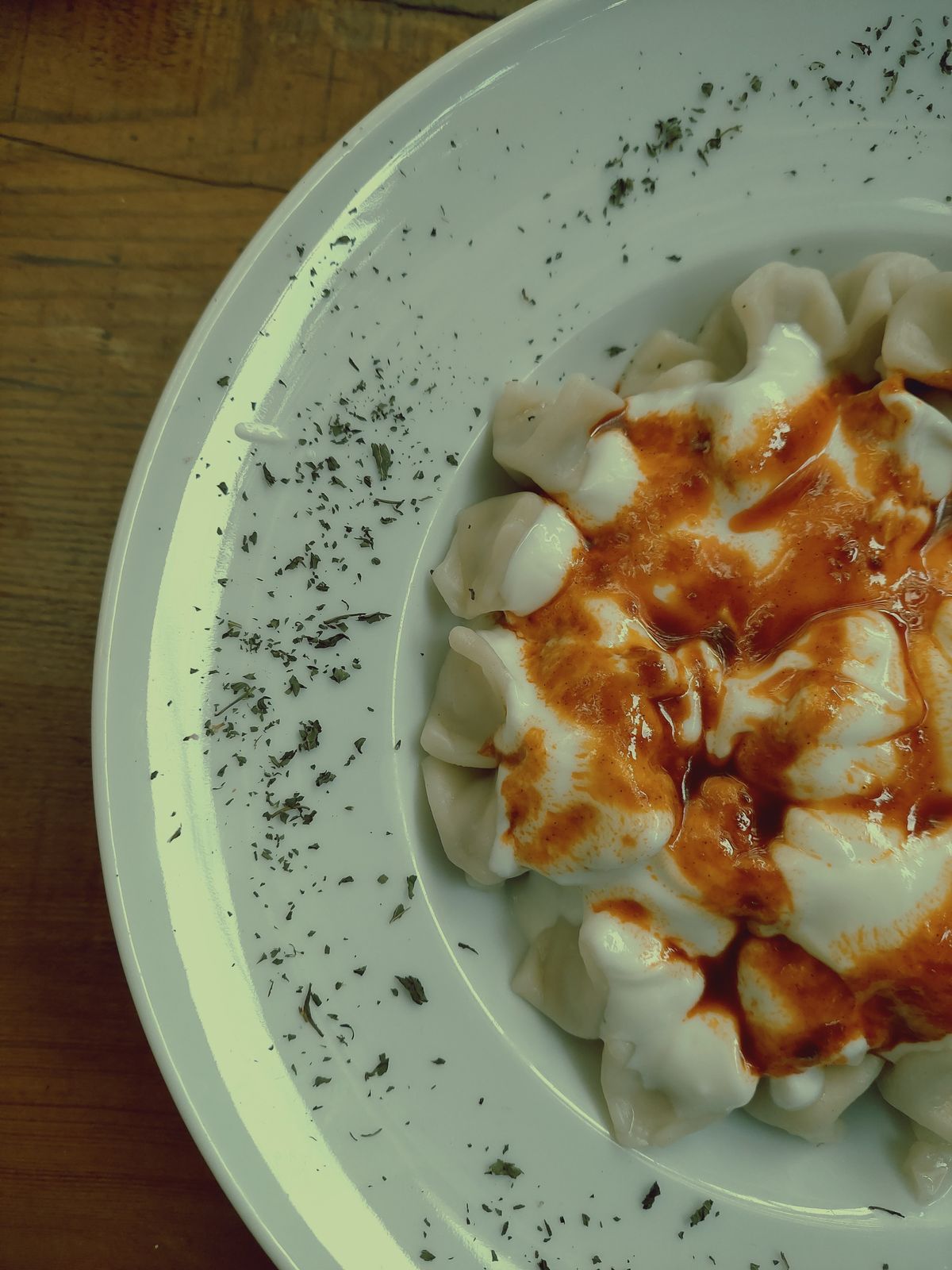 Bilecik mercimekli mantı yoğurtlu biberli