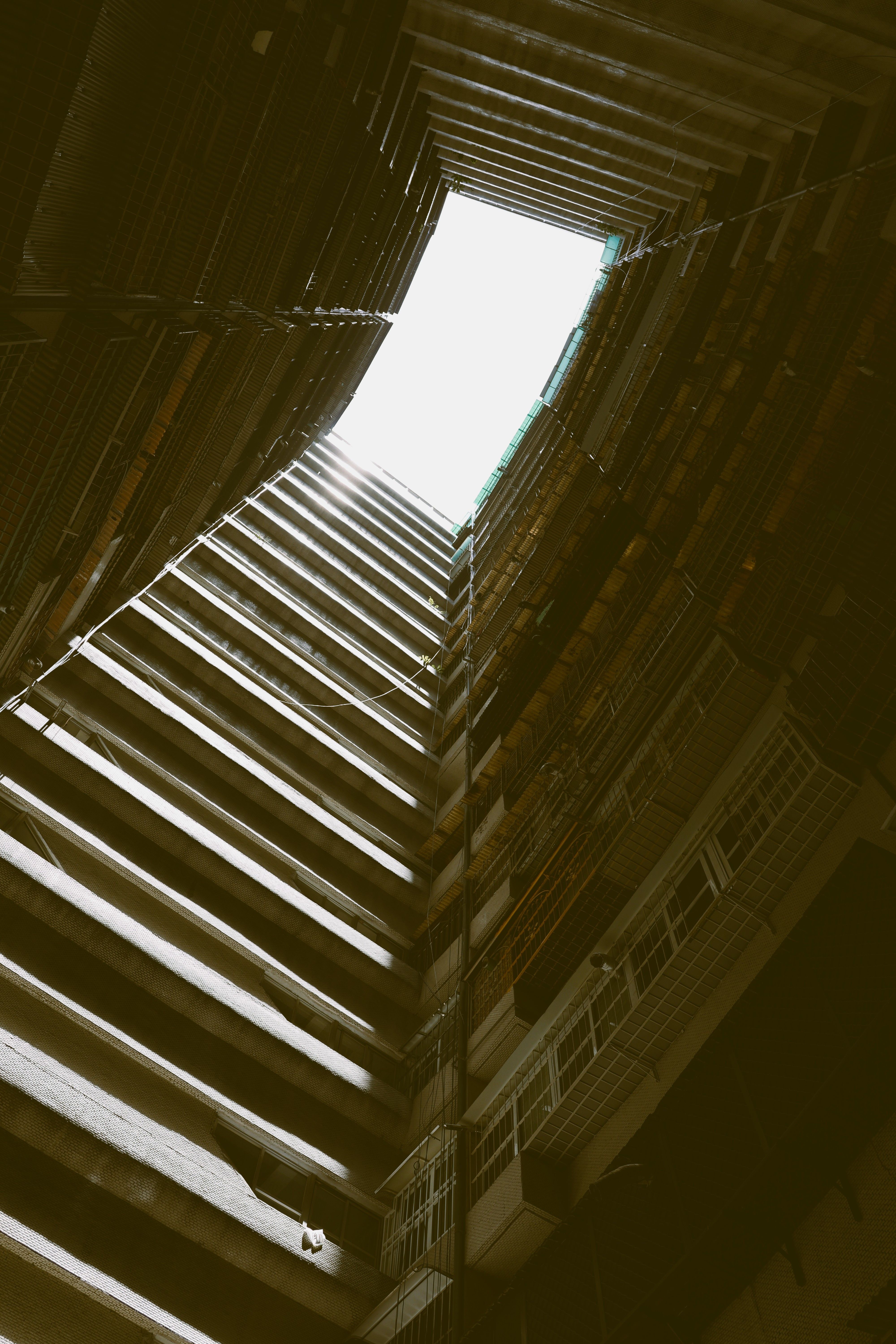 Dramatic Light and Shadows in Urban Building · Free Stock Photo