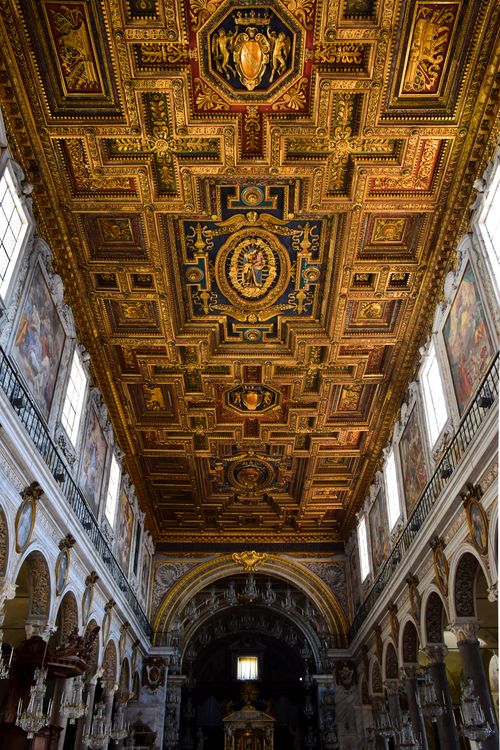 Free Impressive ornate ceiling of a historic basilica in Lazio, Italy, showcasing intricate details. Stock Photo