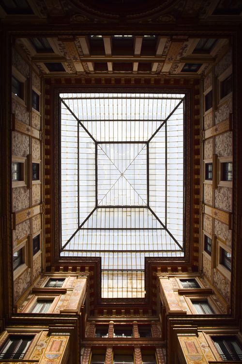 Free A detailed view of an ornate architectural ceiling in Rome's historic buildings. Stock Photo