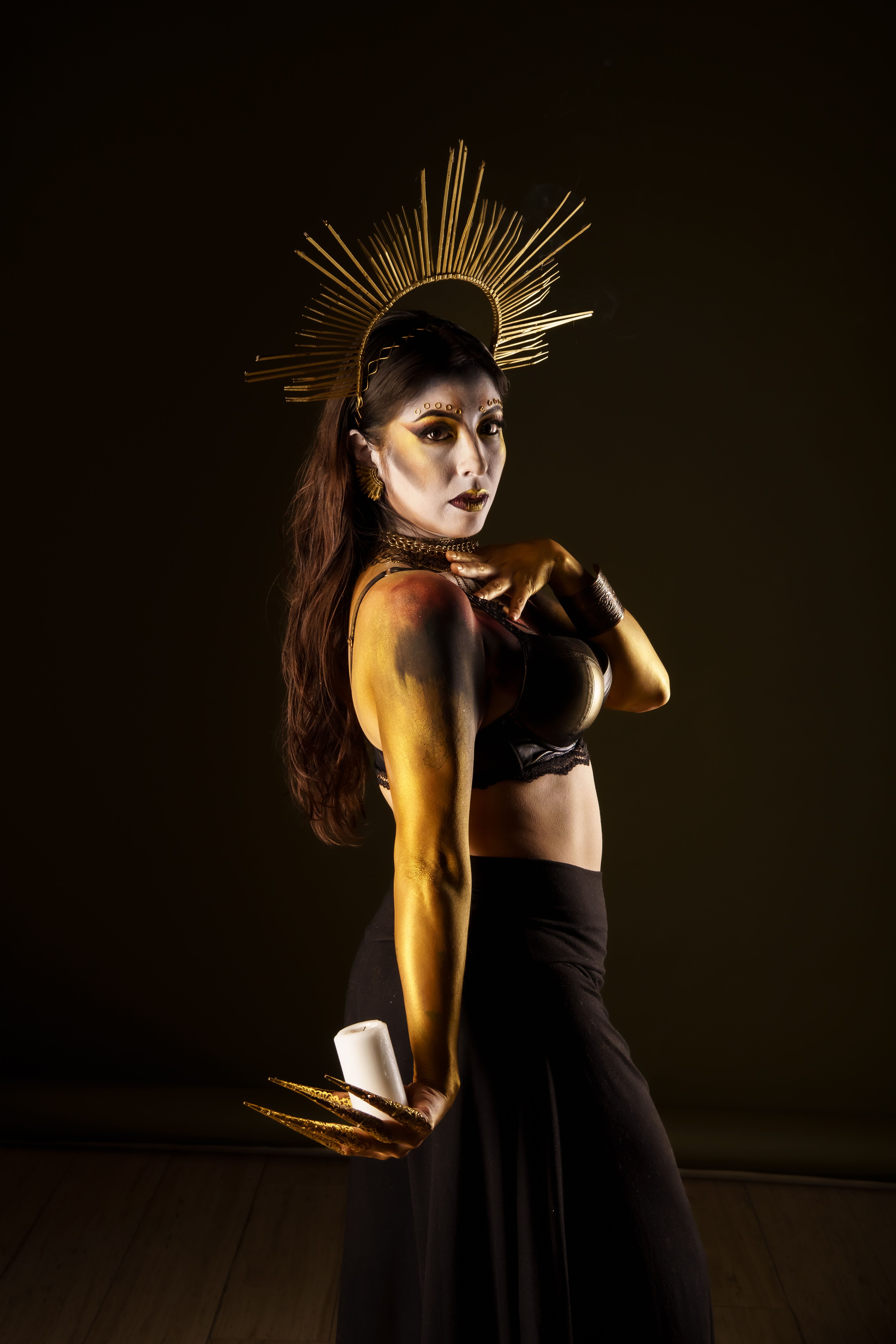 Gold Body Paint Photos, Download The BEST Free Gold Body Paint Stock ...