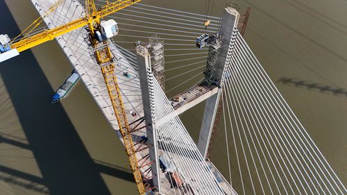 Infraestructura de puente en construcción