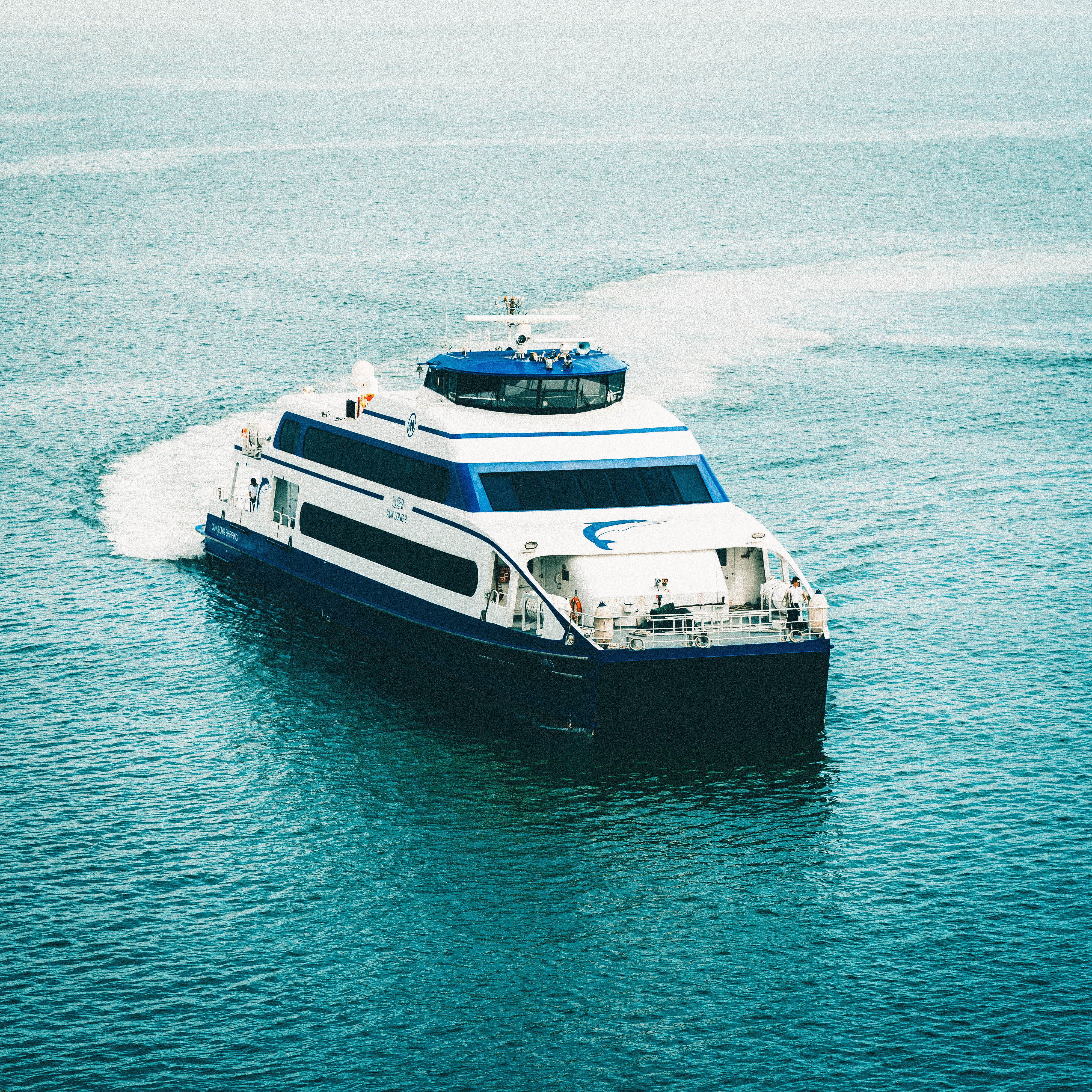 Professional Cruise Line Facilities & Amenities