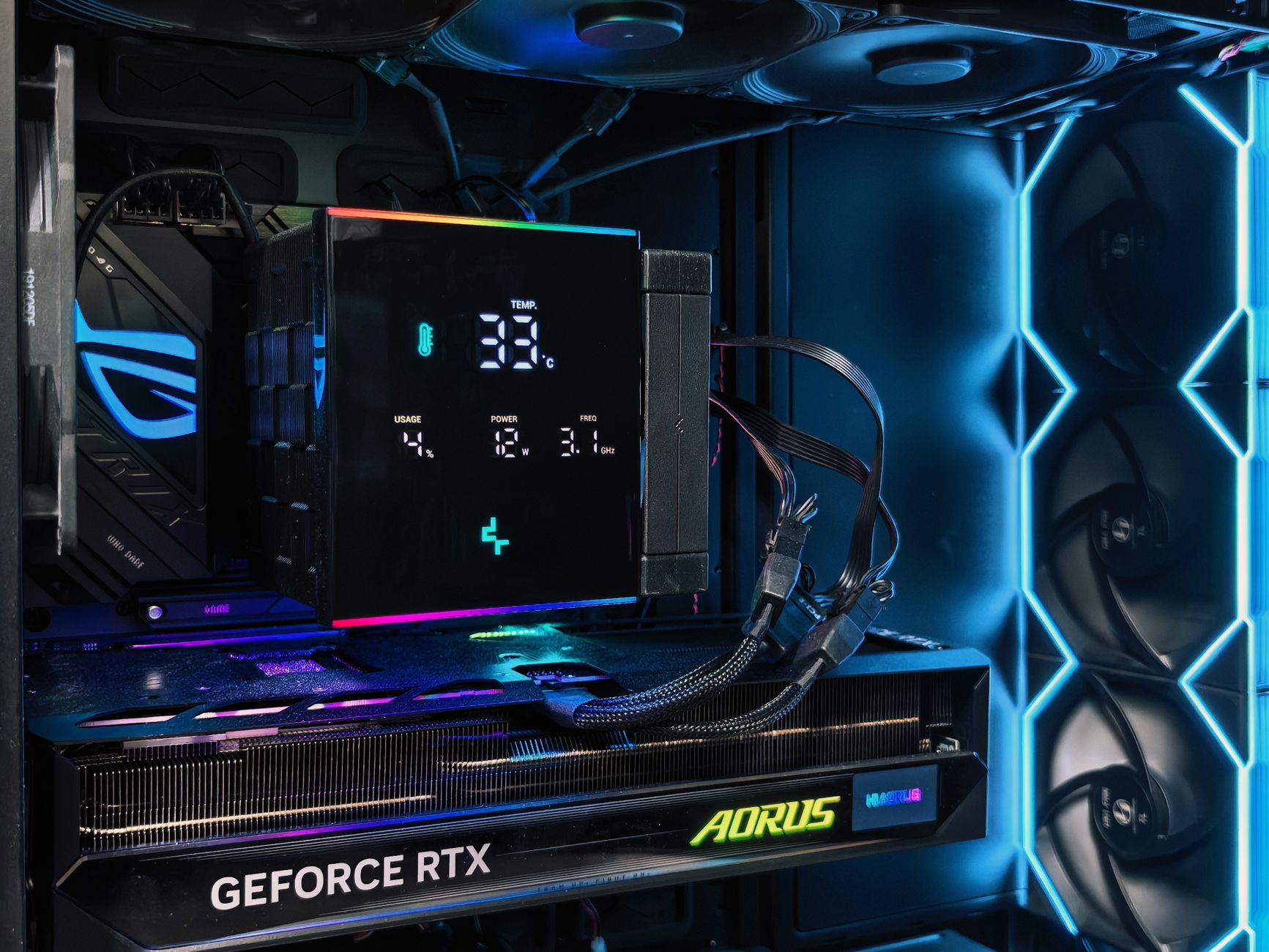 YouTuber Discovers Dry Ice Can Indeed Cool Your Gaming PC, If You Have a Very Specific Model From a Very Specific Manufacturer: The Anatomy of the Dry Ice Cooling Experiment