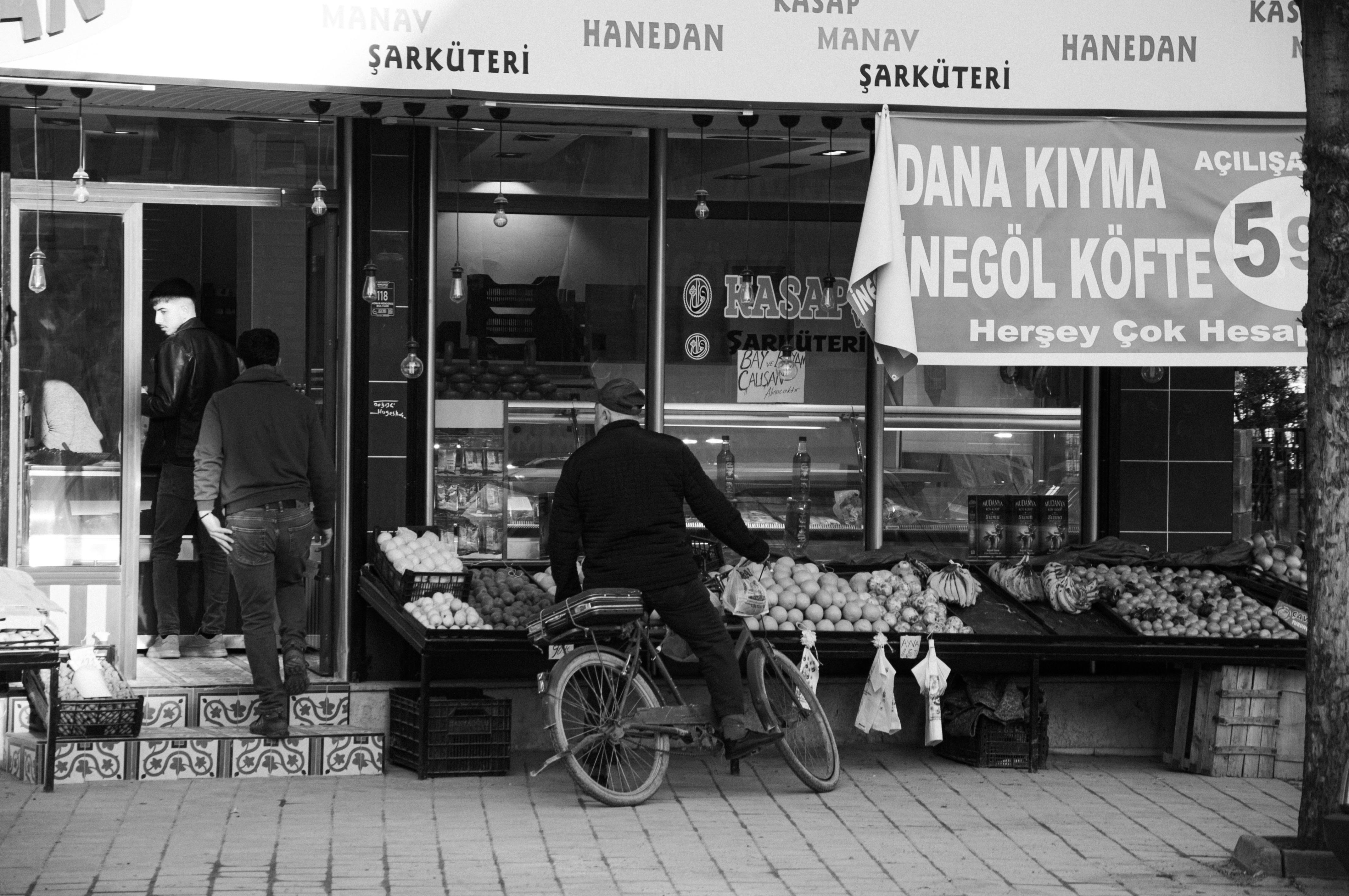 Embracing the Street Food Culture