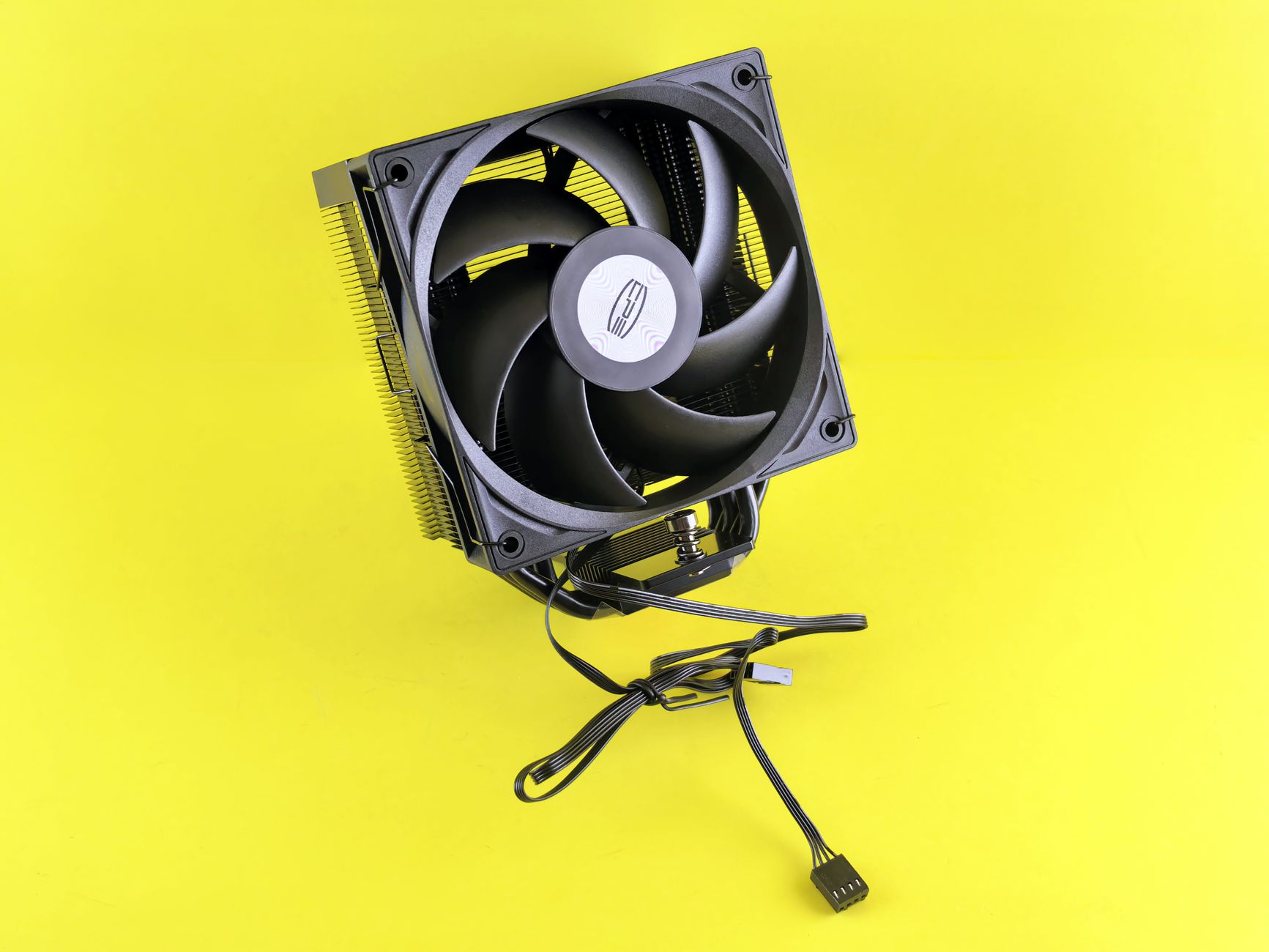 Magnetic Levitation vs Ball Bearing Case Fans: Which Should You Choose?