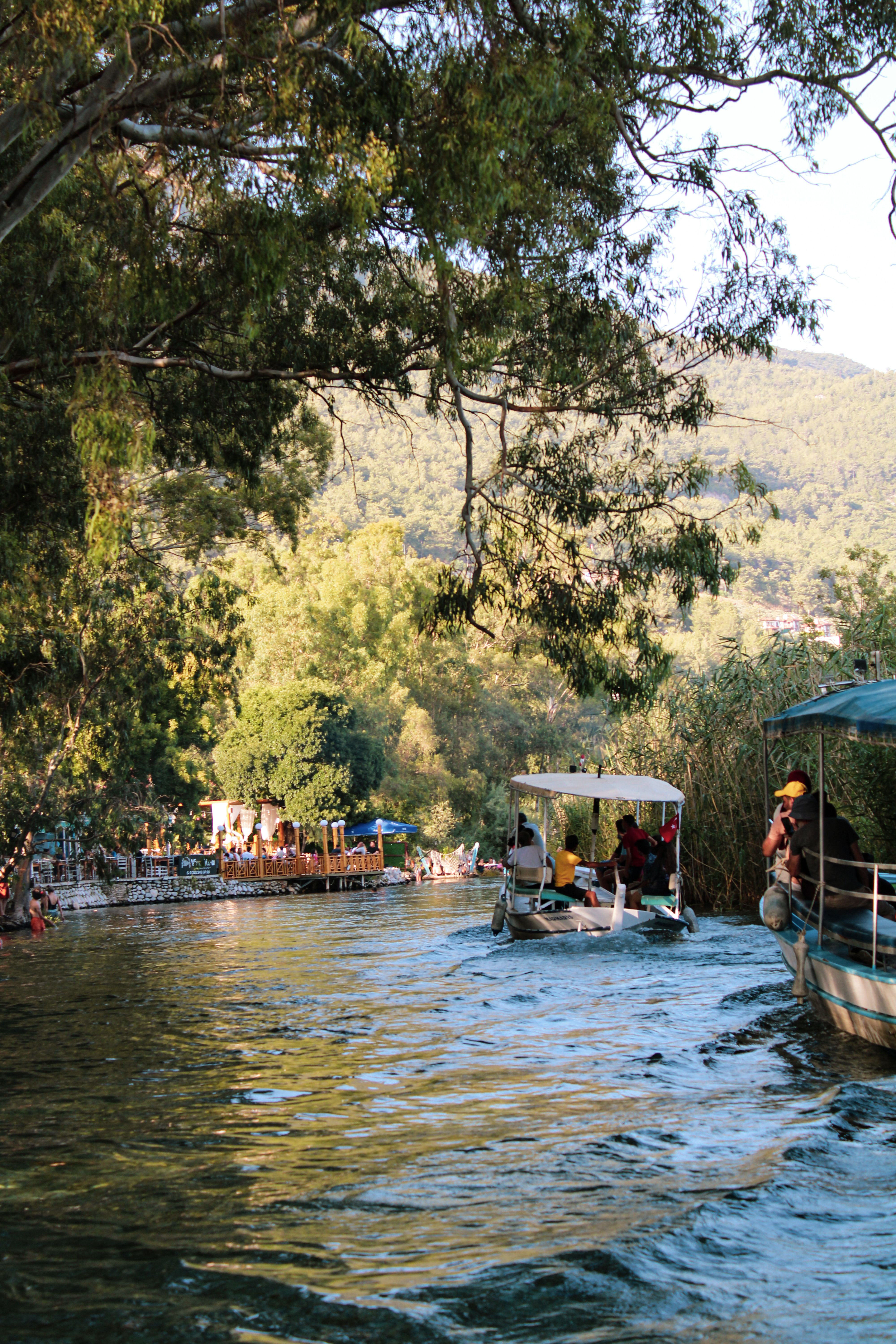 4 000+ Rescue Raft banque d’images et photos libres de droit ...