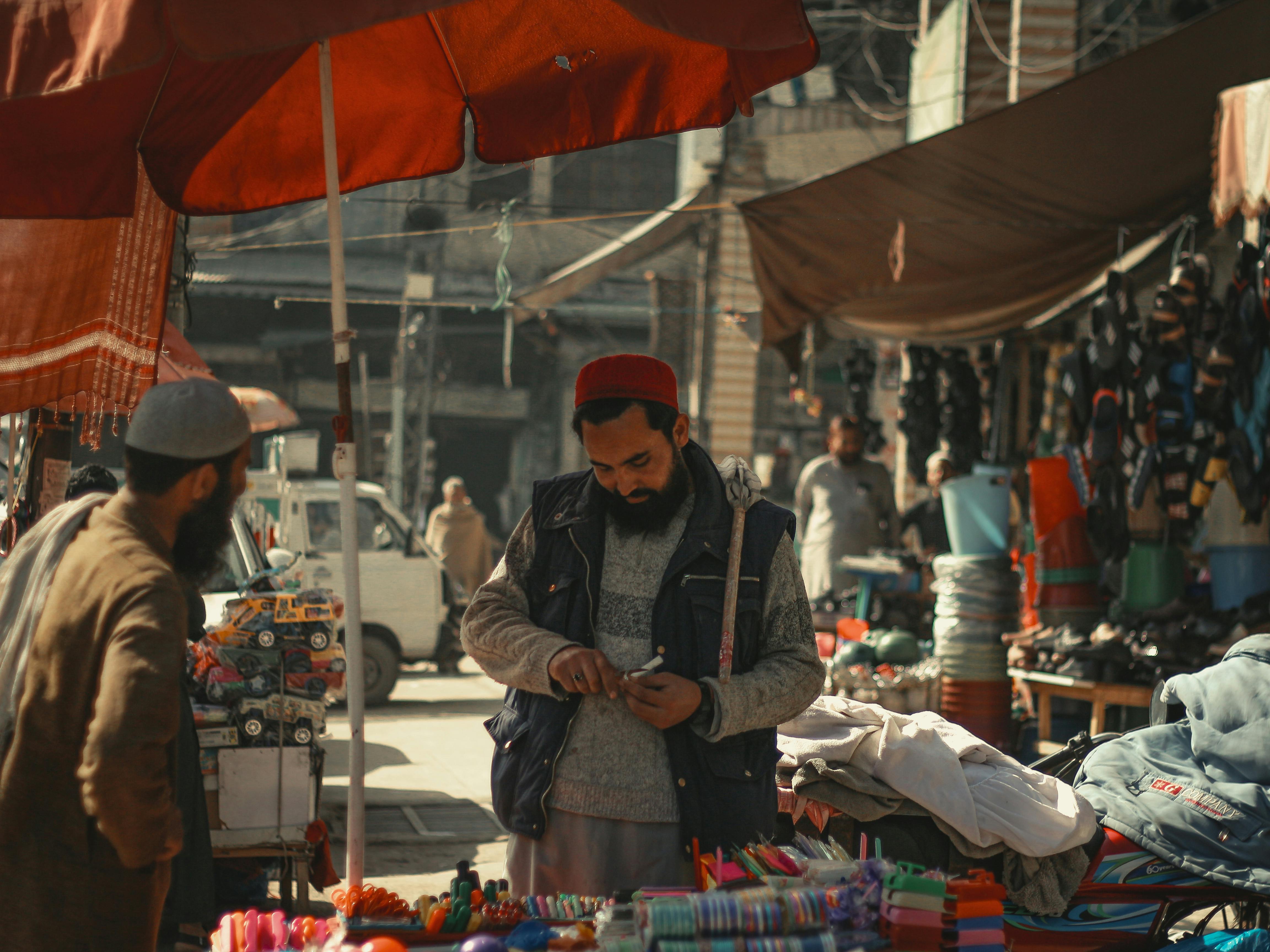 EdTech market size in India 2020-2025, by segment — Photo by Muhammad Shamaoon Malik on Pexels