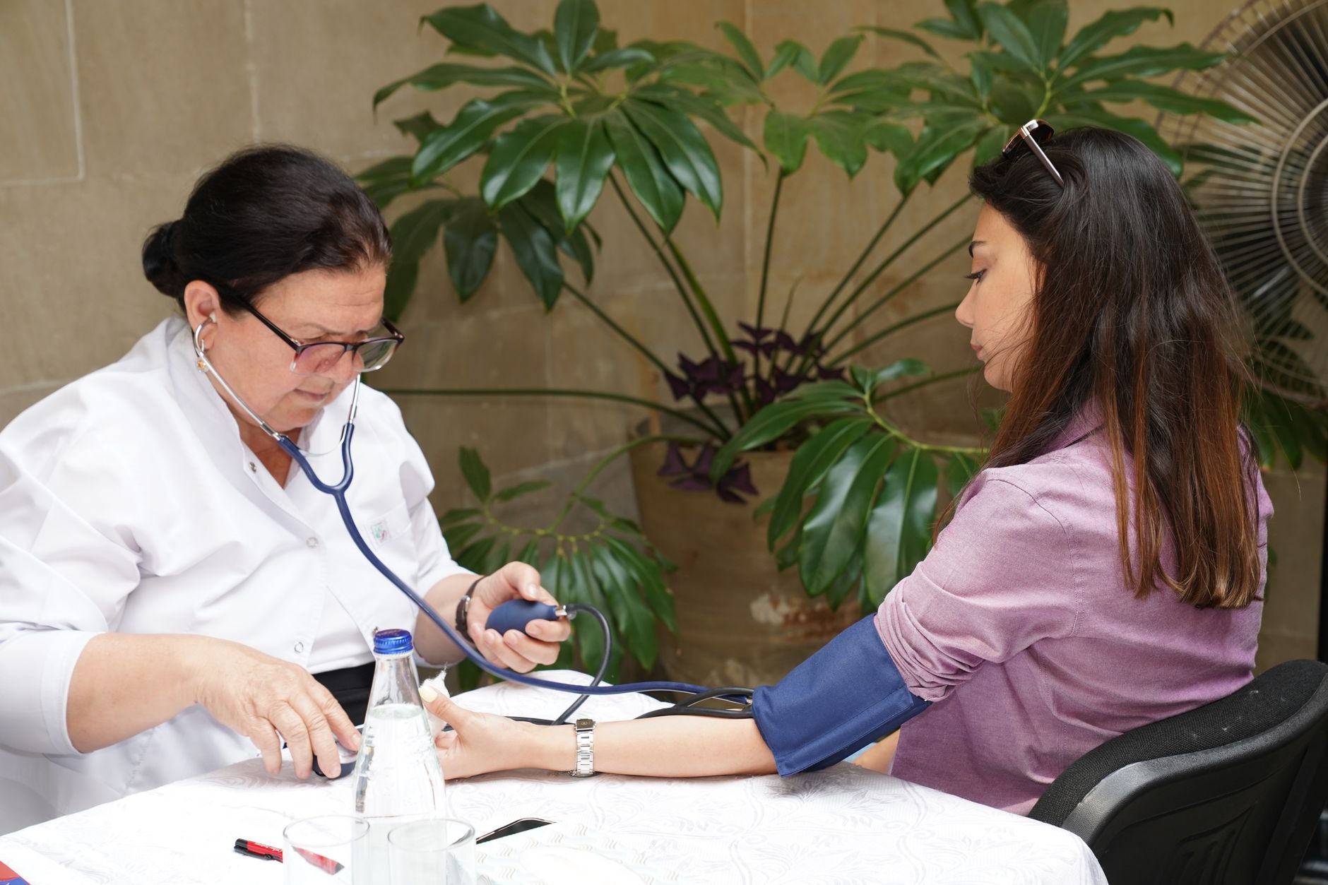 Pressure Bandages: When and How to Use Them Effectively for Bleeding Control