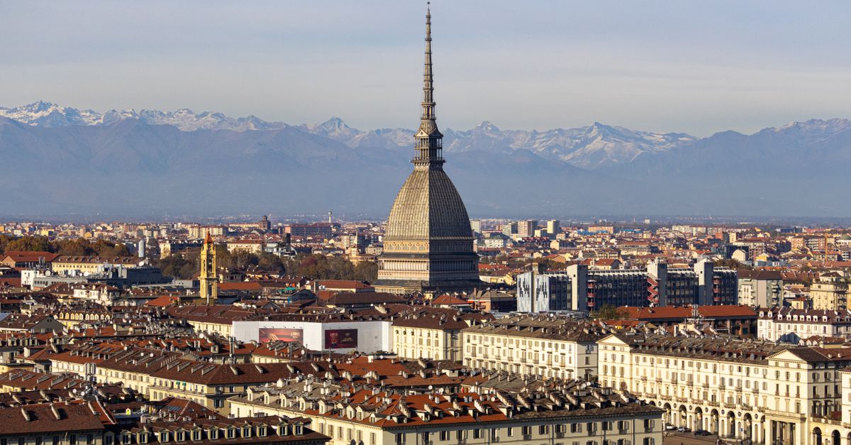 Levné letenky 2026: vyhledávač + nejlevnější nabídky 75 Turin