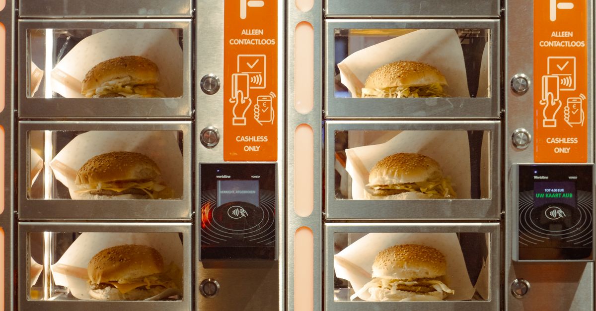 生活:自助餐引入AI計價卻引發網友兩派對立,背後的爭議與未來展