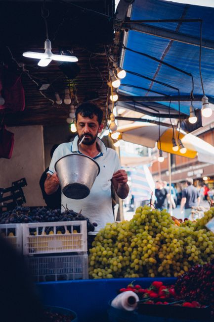 Beyond the Food and Shopping: Immersing Yourself in the Culture Beyond the Food and Shopping: Immersing Yourself in the Culture