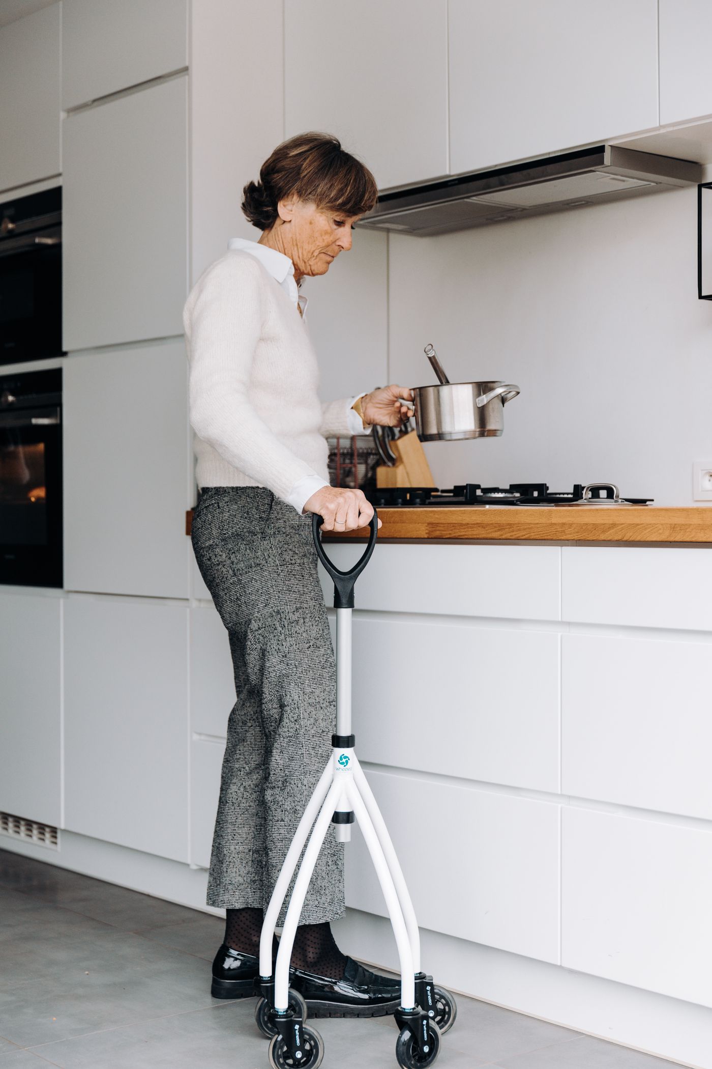 Meal Preparation for seniors in a warm home care setting