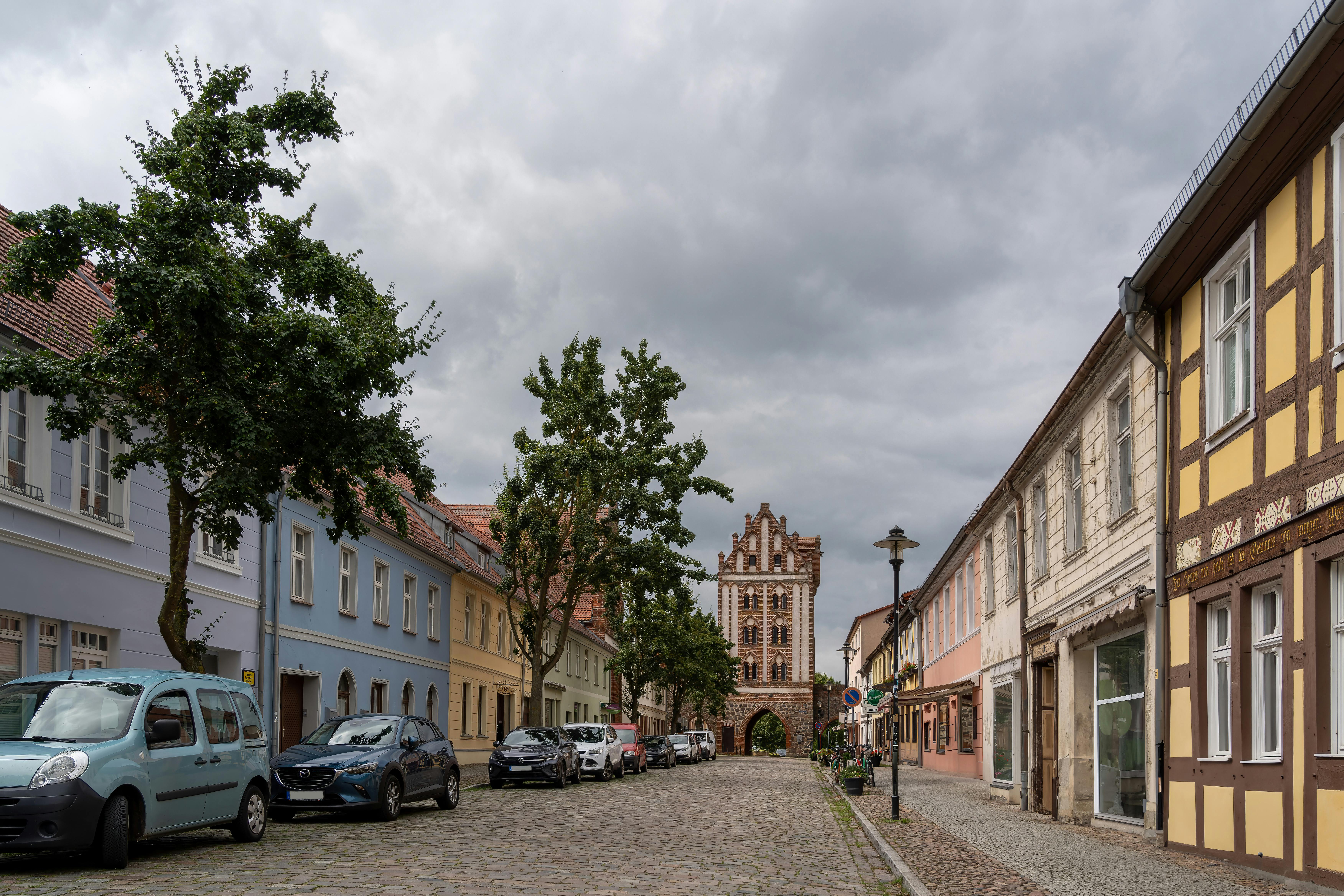 Bizarre Ways to Improve Memory Fast