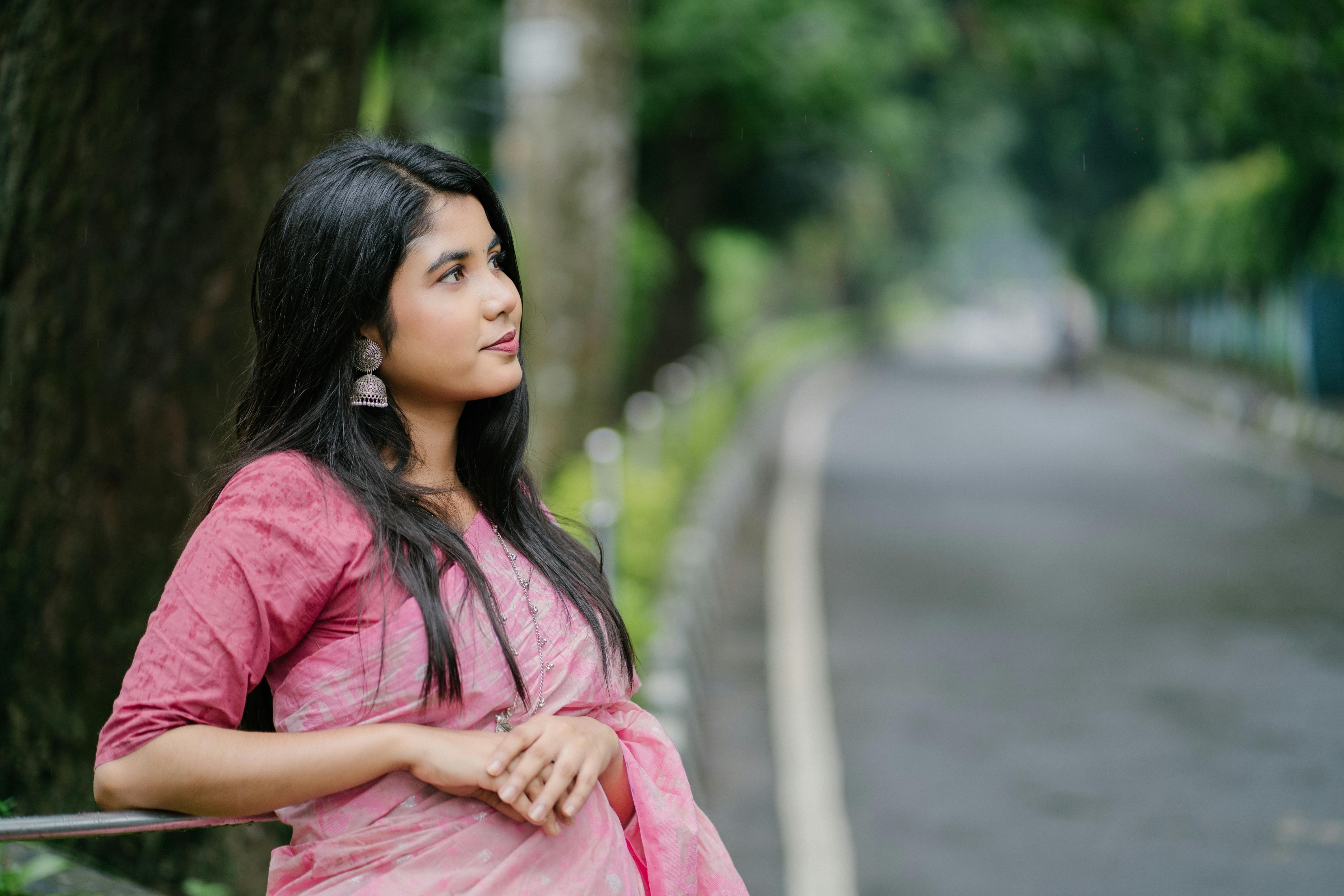 Zee BanglaSonar, a Bengali general entertainment channel, launched — Photo by Sourov sarker on Pexels
