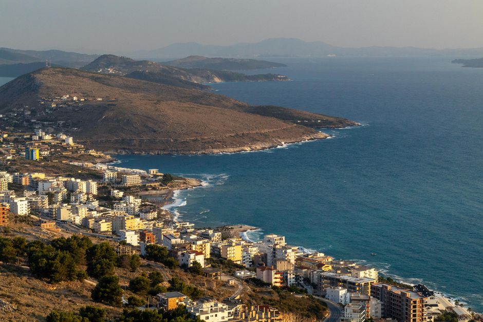 Trouver un travail a Vlore en 2026 : guide emploi expatrie