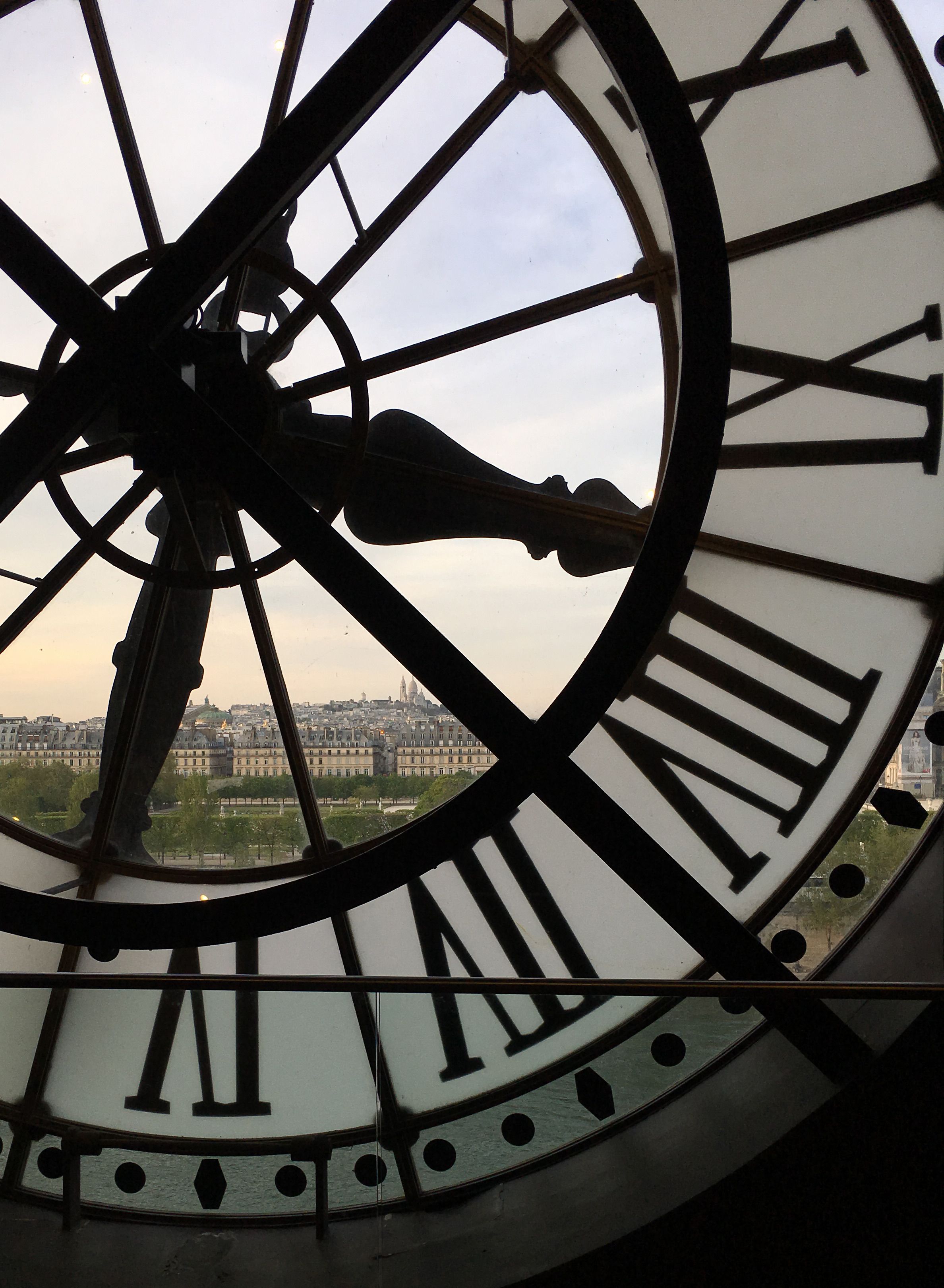 Die Death Clock: Ein Radiowecker zählt die verbleibende Lebenszeit in Sekunden