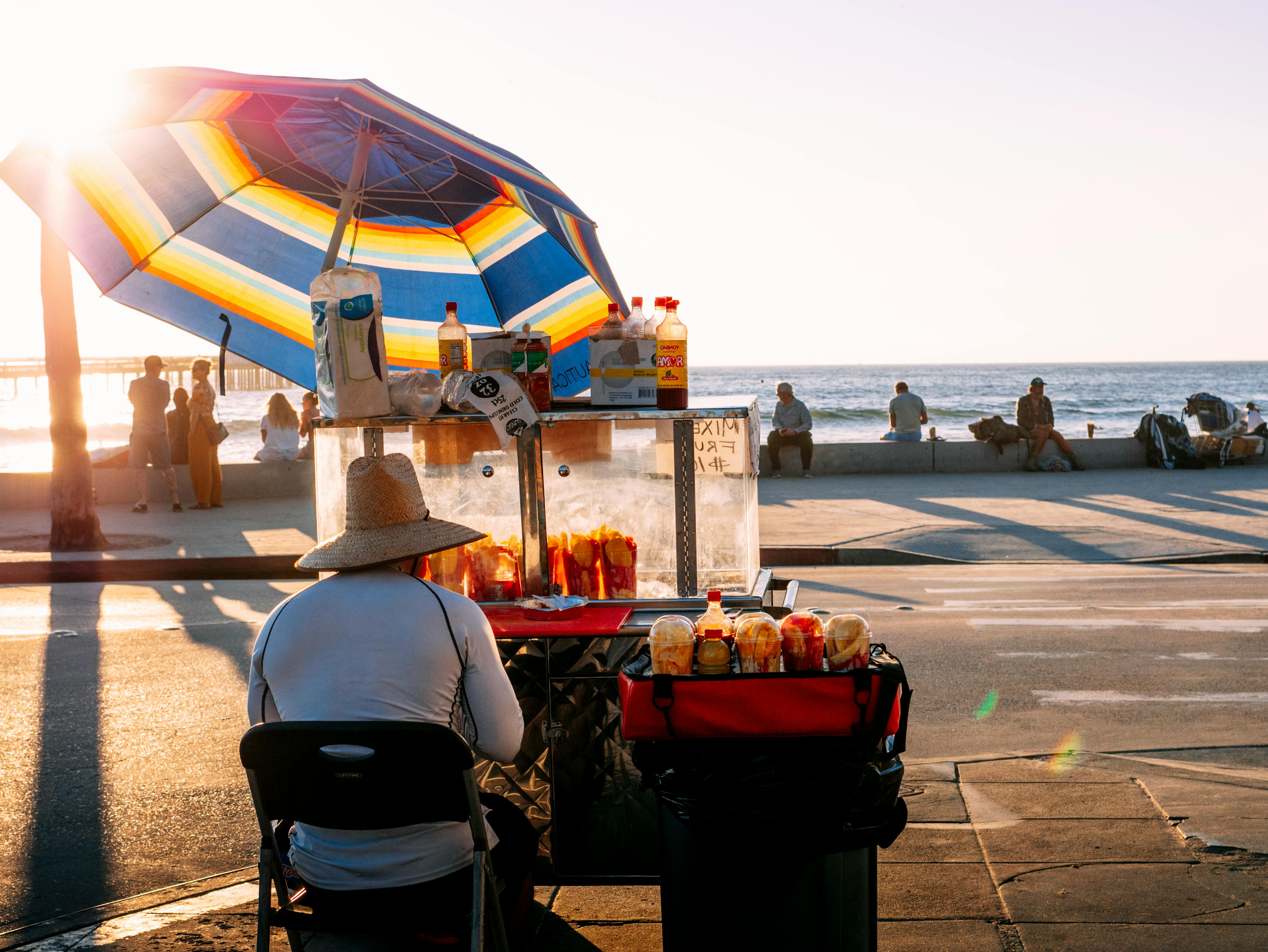 general entertainment authority vendor — Photo by Quintin Gellar on Pexels