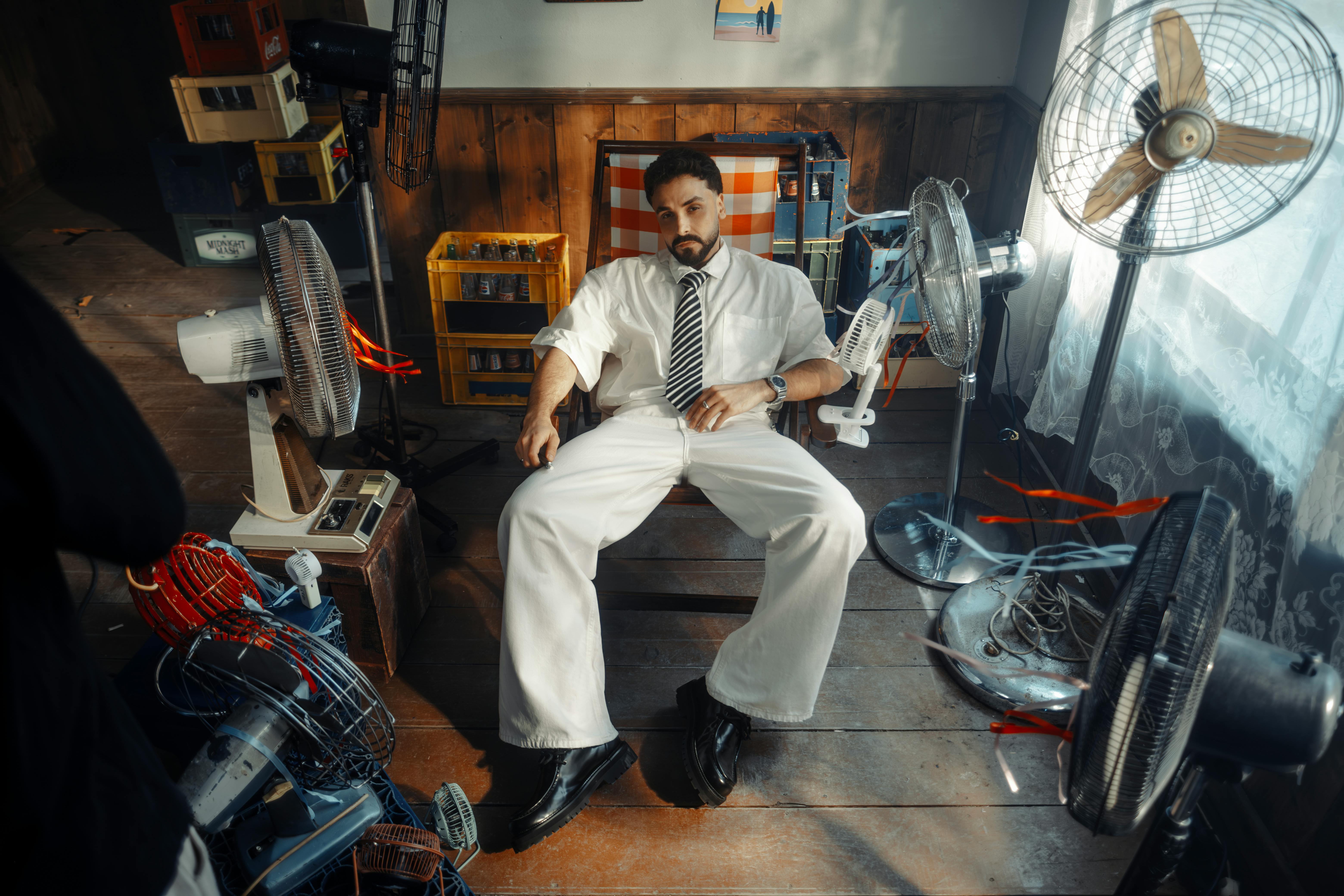 Cara Fan Fiction Bikin Komunitas Penggemar Makin Solid dan Loyal