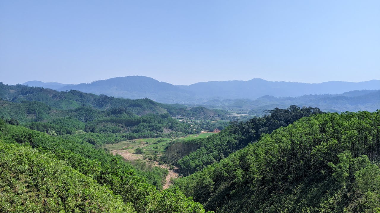 5 lập luận ủng hộ và phản đối Thượng Đế