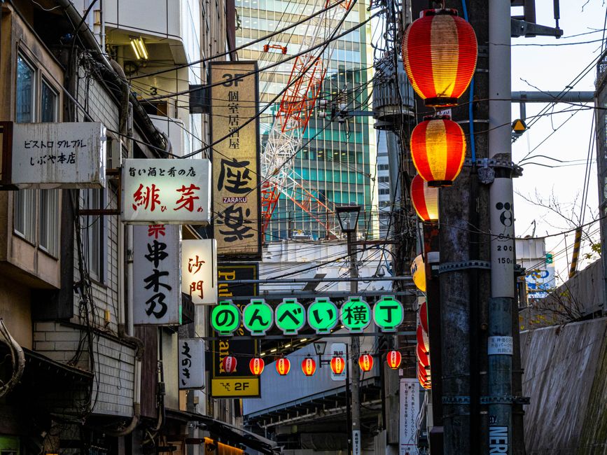 Mengapa Asakusa Begitu Istimewa? Mengapa Asakusa Begitu Istimewa?