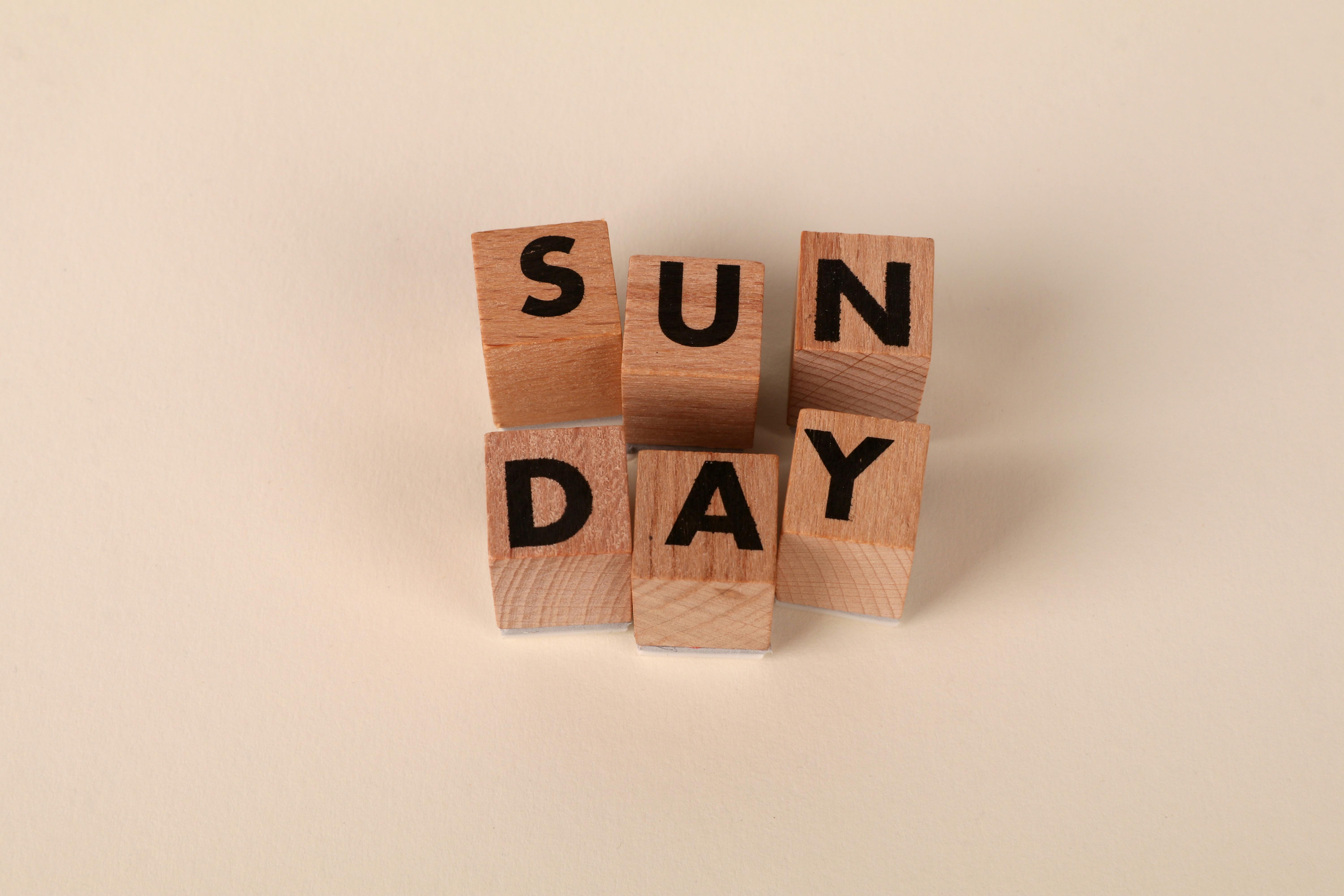 calendar block natural light lifestyle photo 2