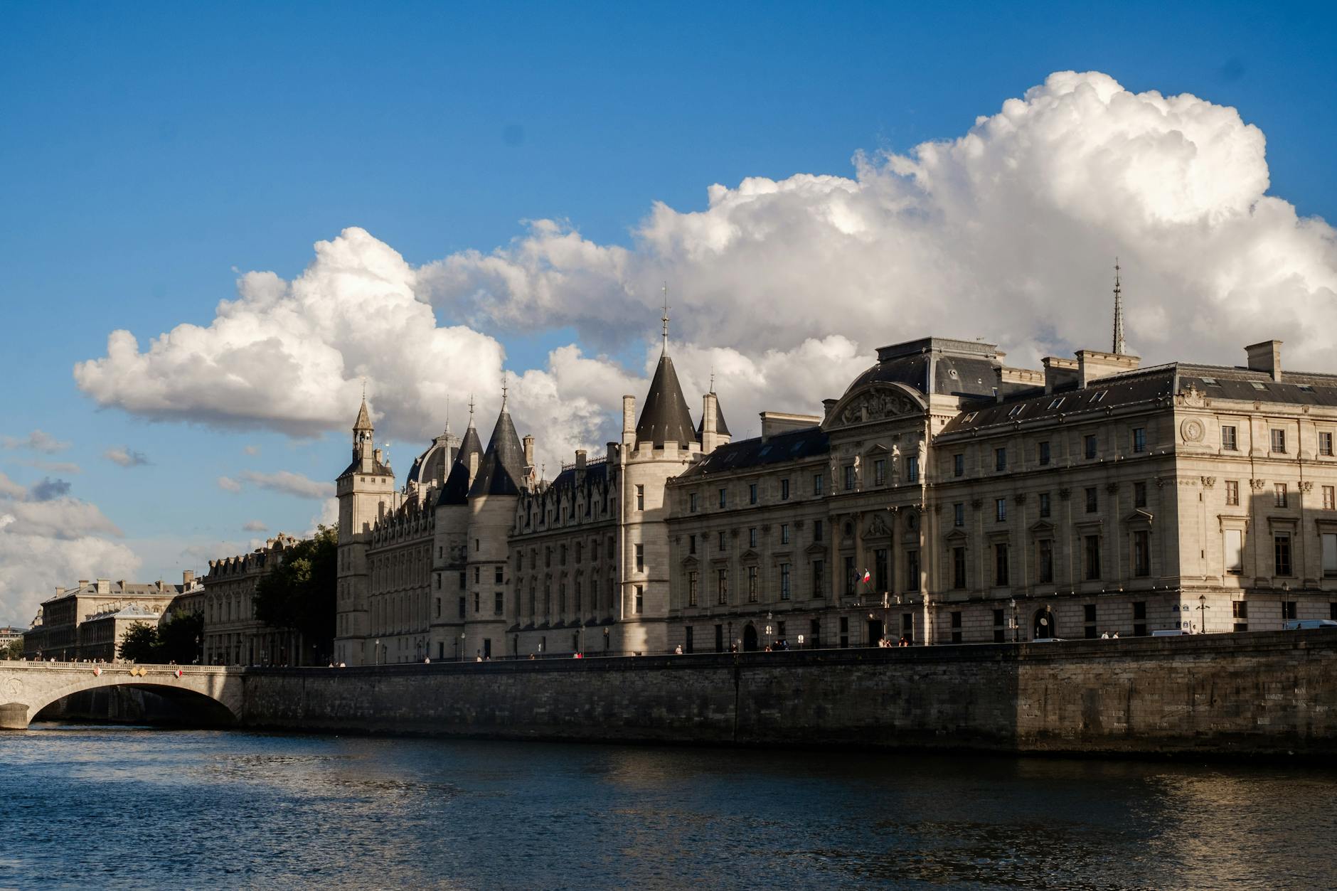 Popular sights in Paris Landmarks in Paris