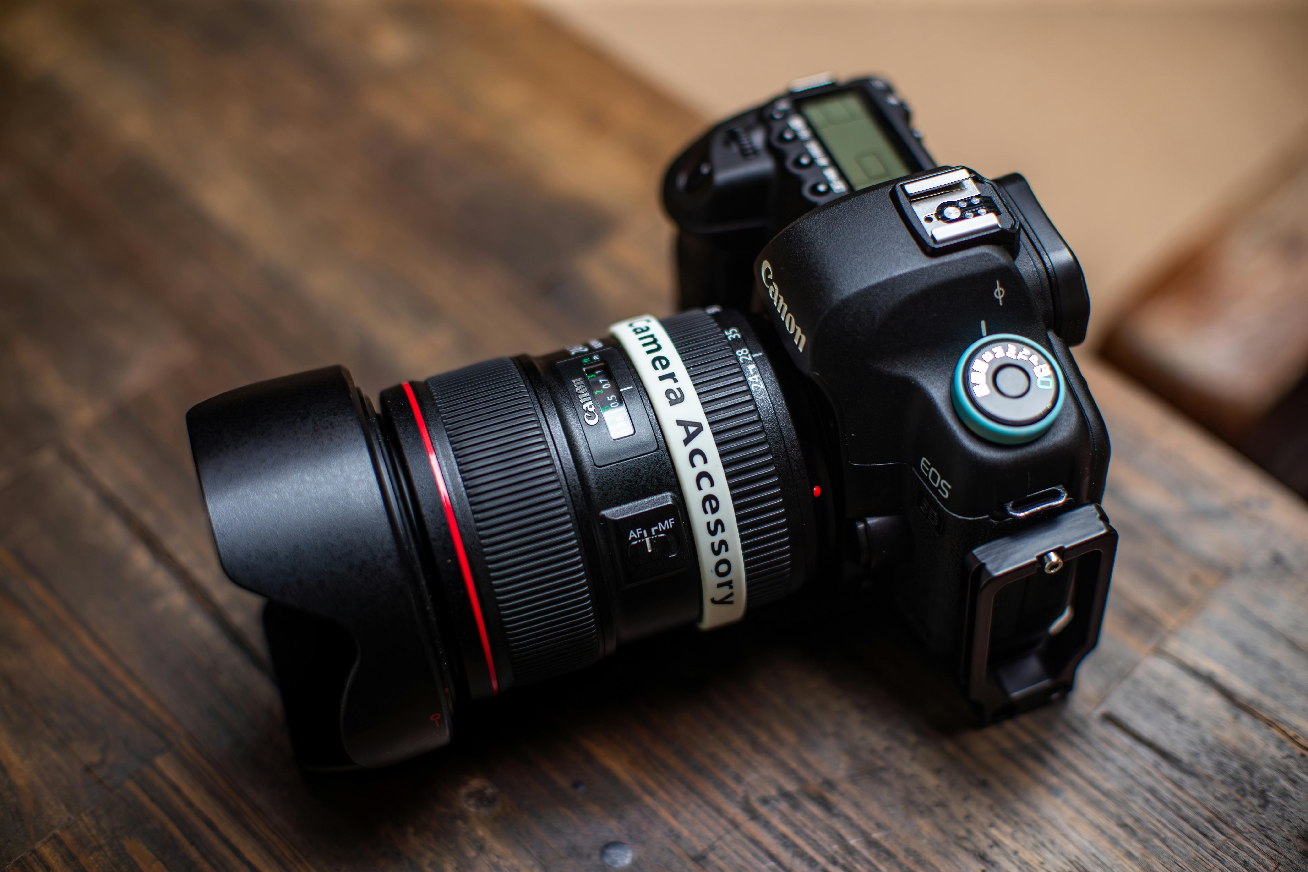 Center for Creative Photography Acquires Nine Photography Archives — Photo by Bảo Minh on Pexels