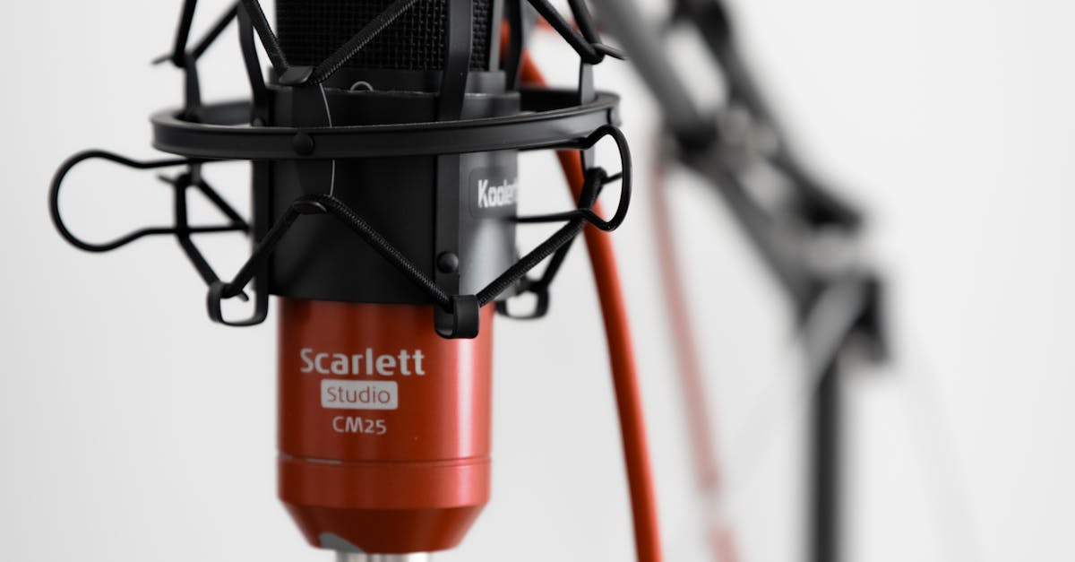 美股收盤|科技巨頭領軍衝刺 標普500與那斯達克再創歷史新高