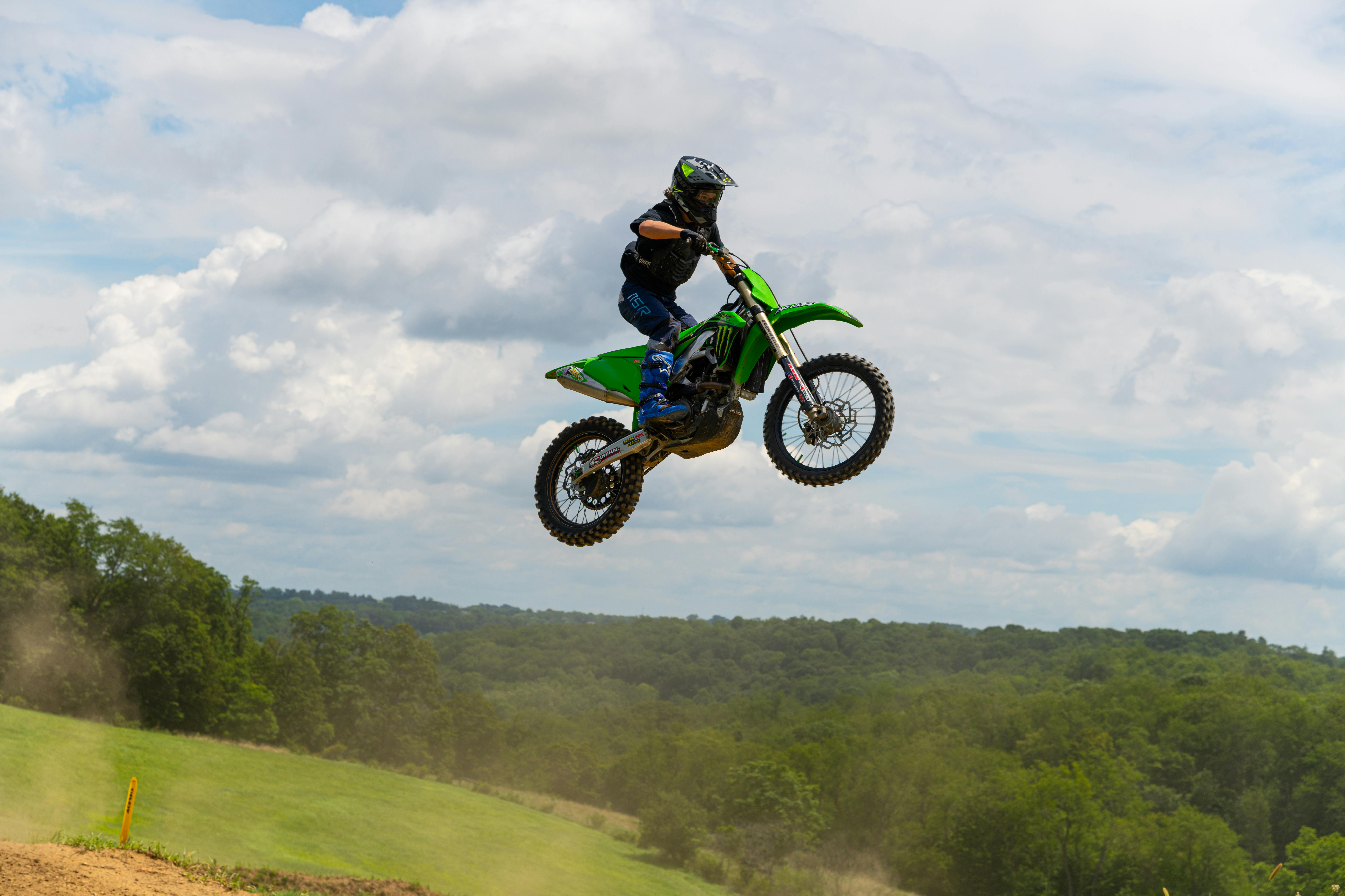 Exploring the Best Brands of Portable Jump Starters